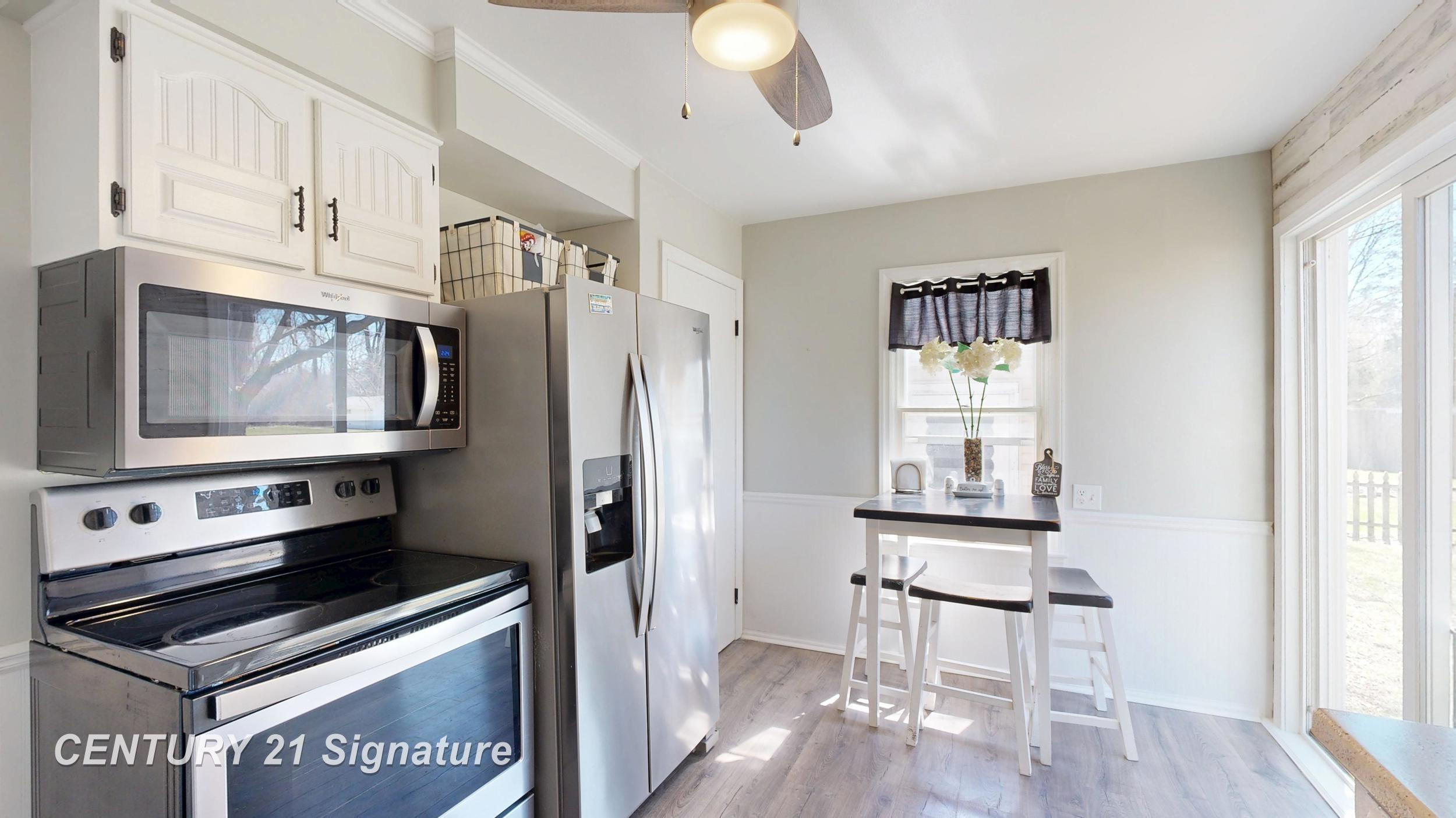 535 Warren Avenue, Flushing, MI 48433 — Photo 11