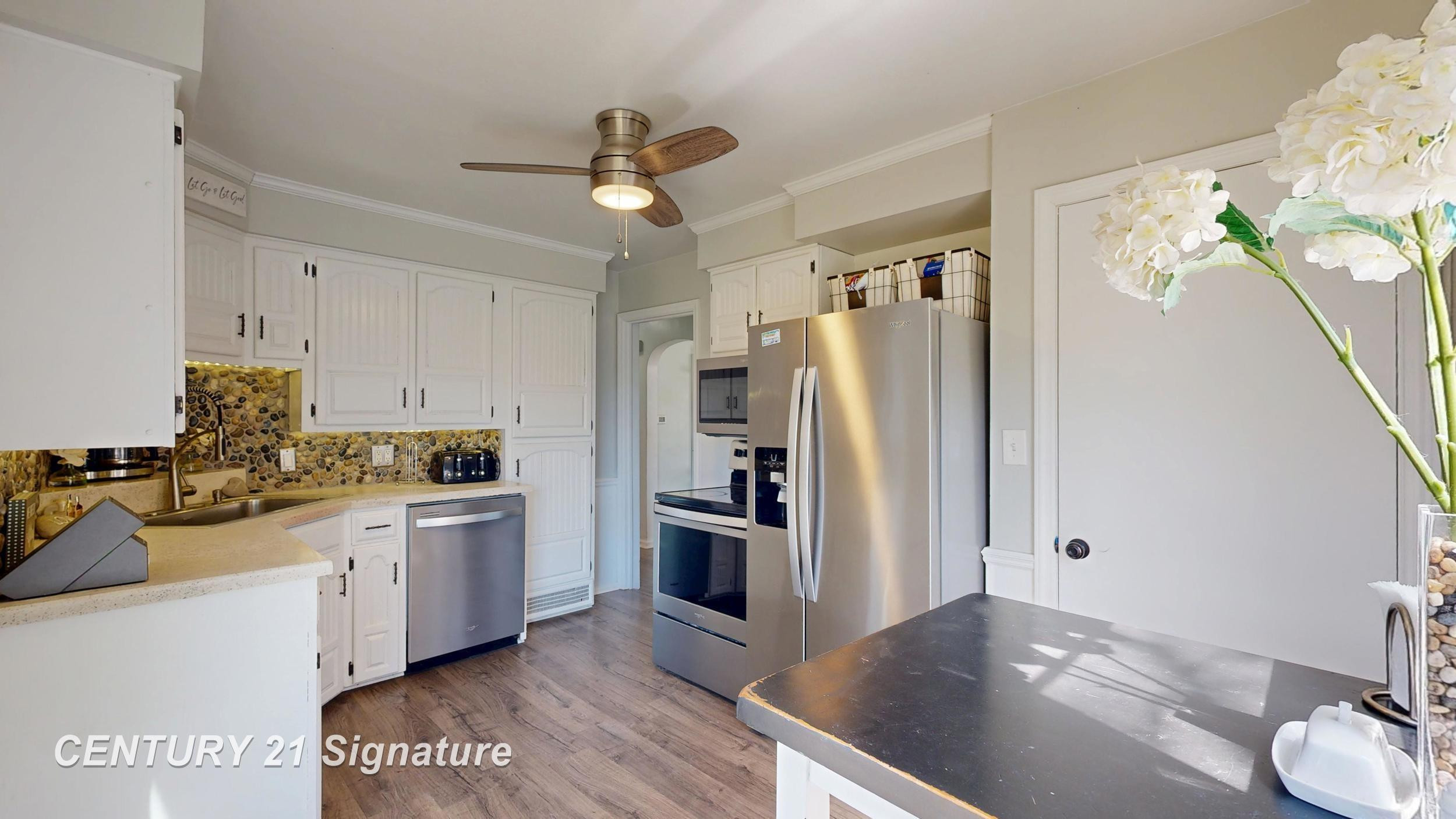 535 Warren Avenue, Flushing, MI 48433 — Photo 12