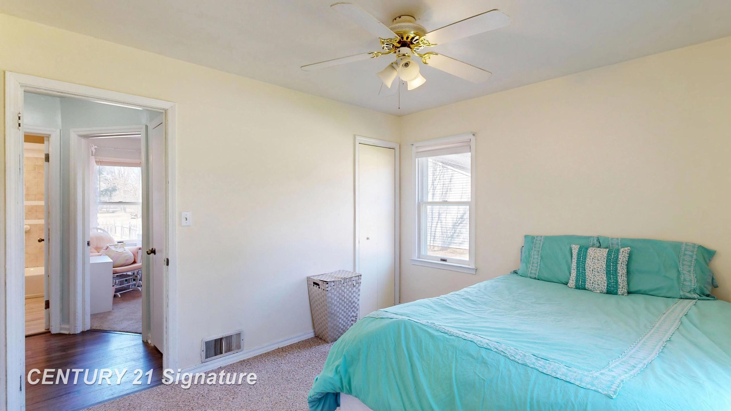 535 Warren Avenue, Flushing, MI 48433 — Photo 16