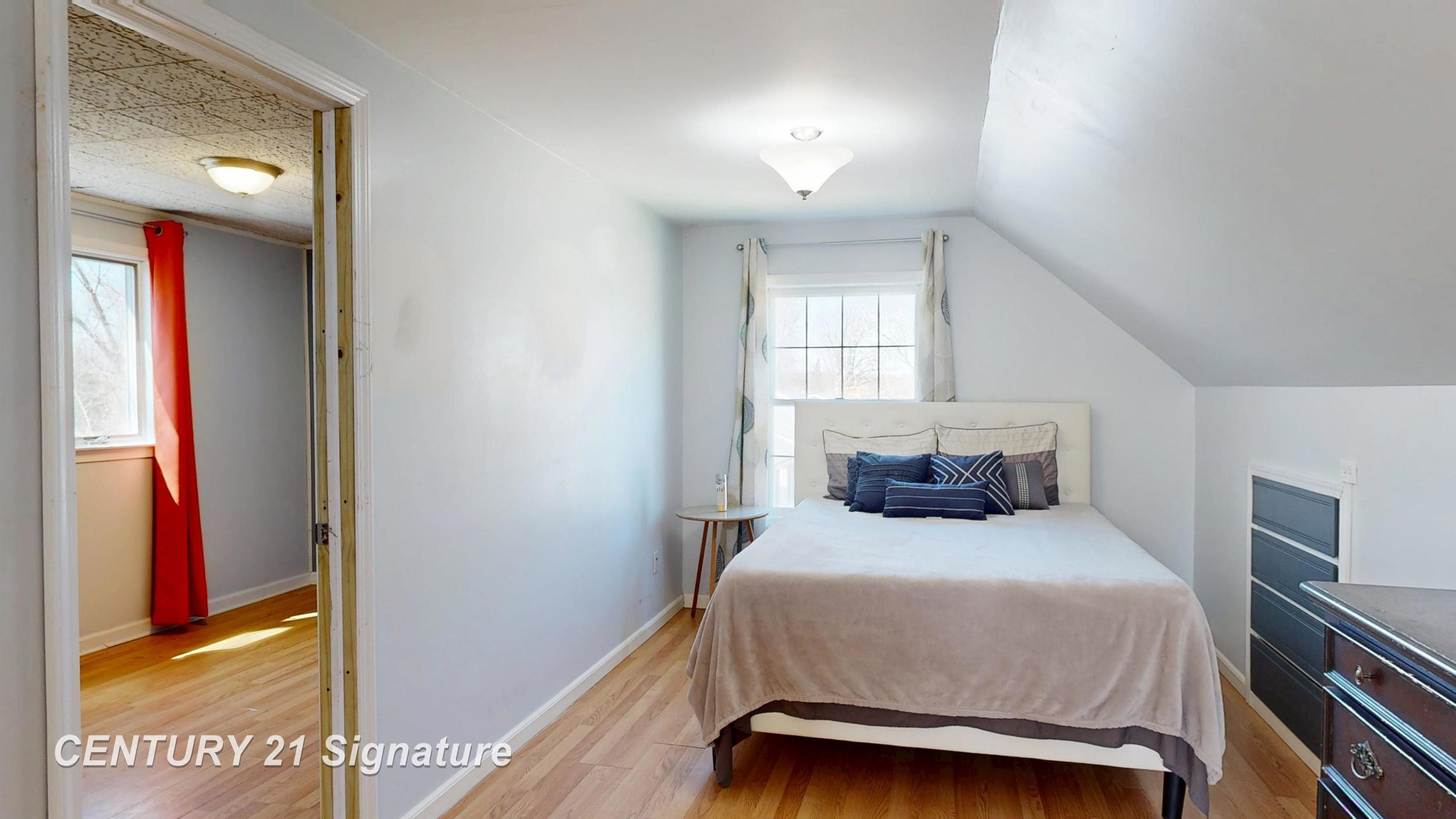 535 Warren Avenue, Flushing, MI 48433 — Photo 21
