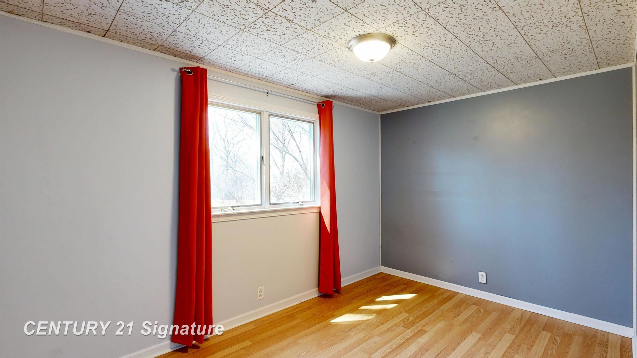 535 Warren Avenue, Flushing, MI 48433 — Photo 24