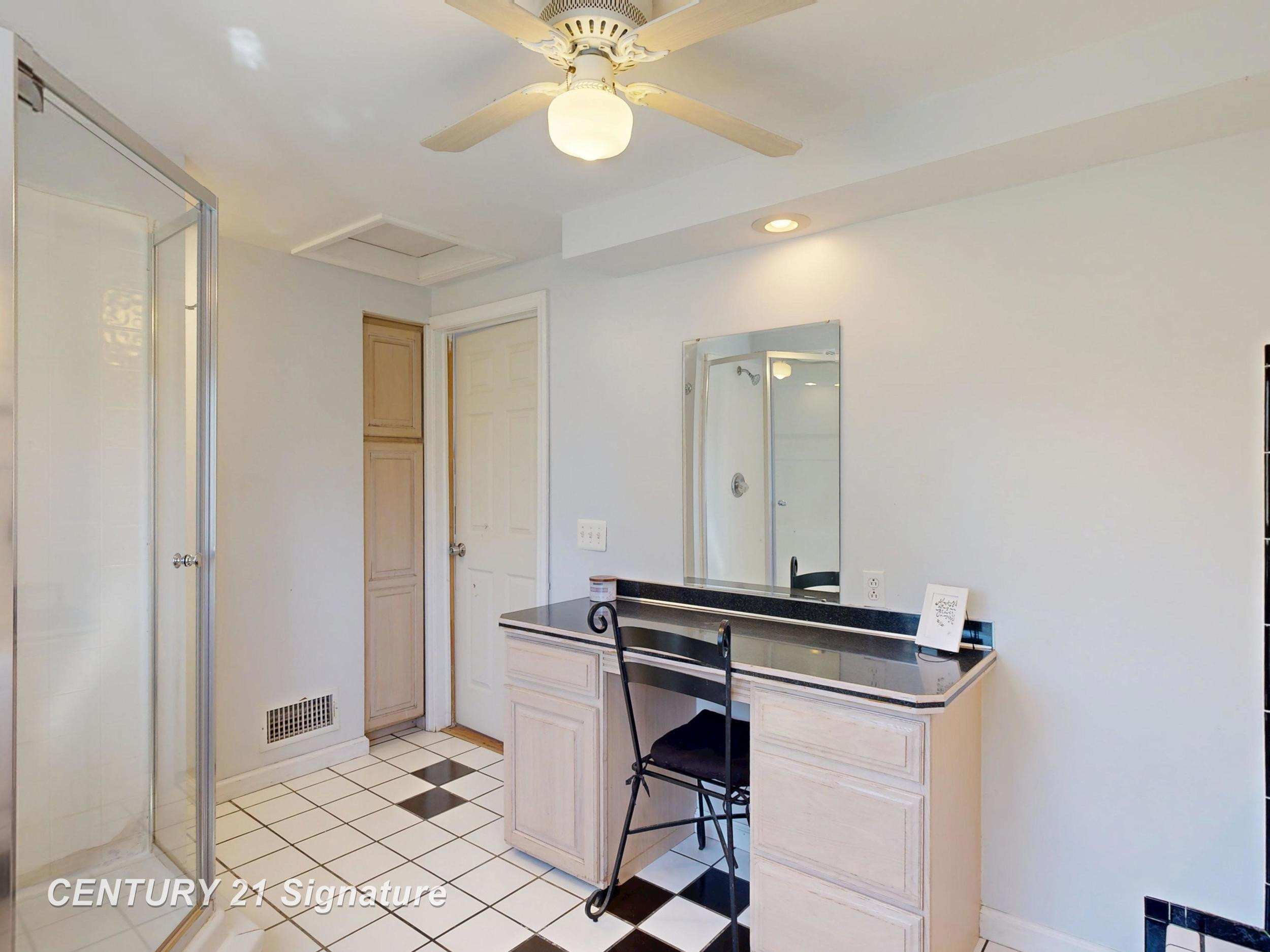 535 Warren Avenue, Flushing, MI 48433 — Photo 28