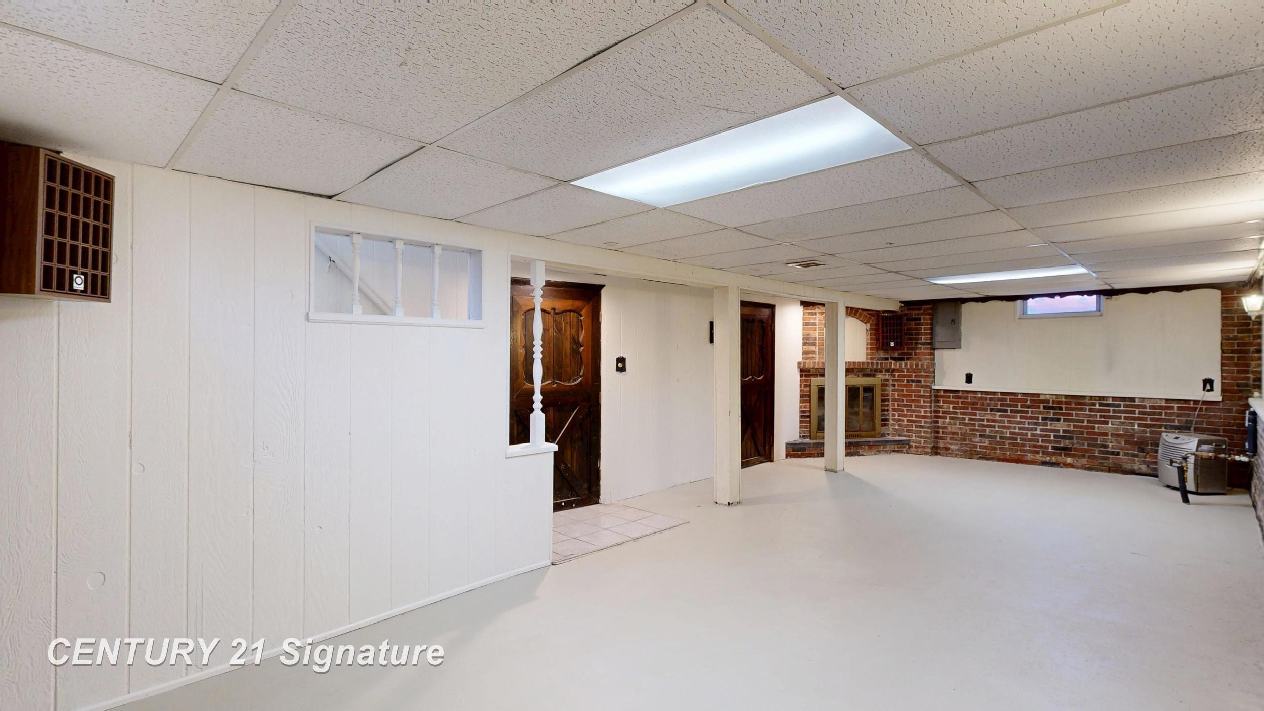 535 Warren Avenue, Flushing, MI 48433 — Photo 32