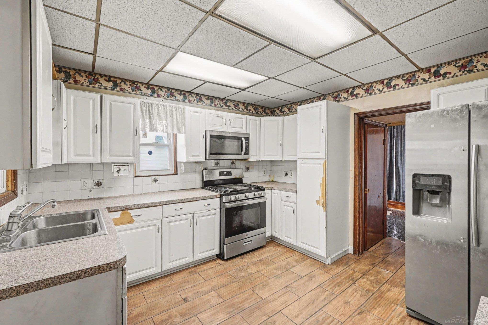 20 Park Place, Pontiac, MI 48342 — Photo 5