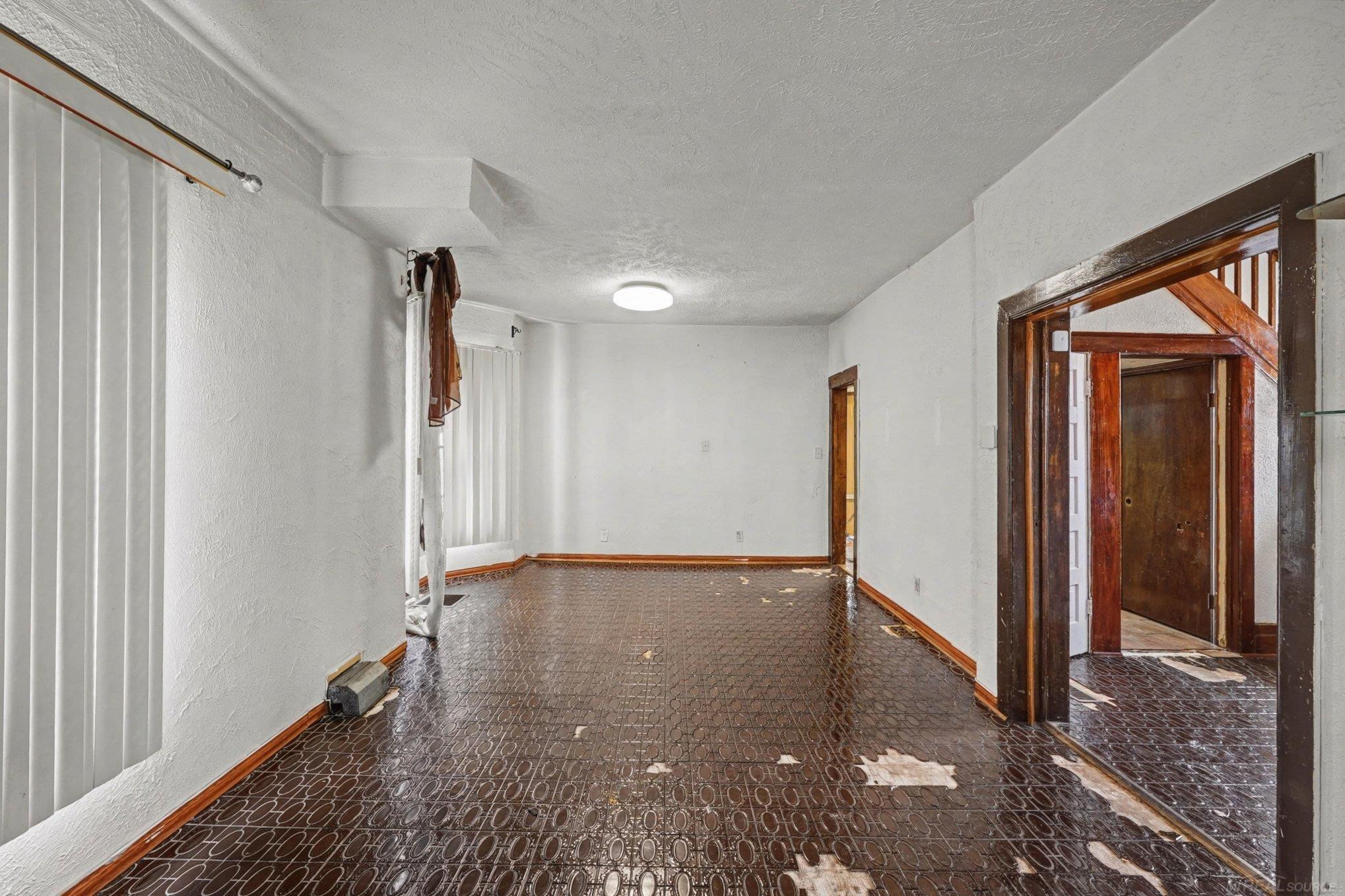 20 Park Place, Pontiac, MI 48342 — Photo 8