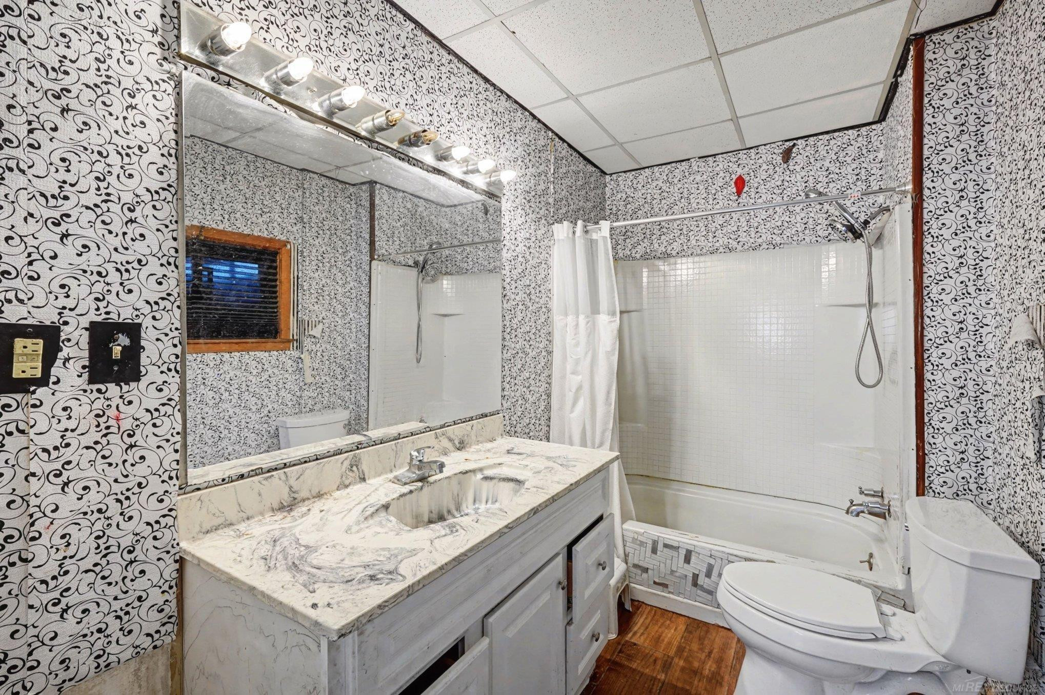 20 Park Place, Pontiac, MI 48342 — Photo 10