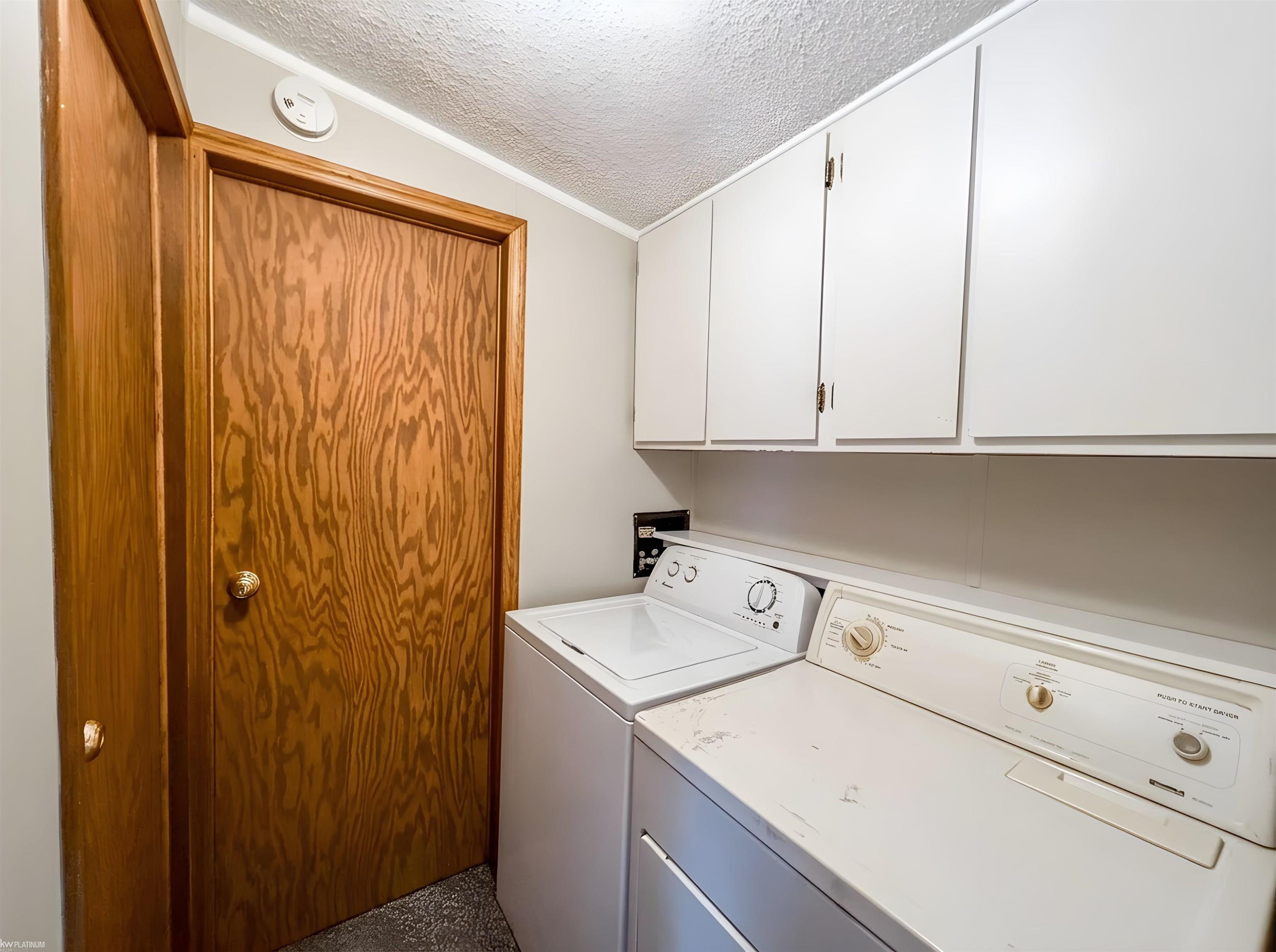 48565 Pineview Drive, Shelby Twp, MI 48317 — Photo 17