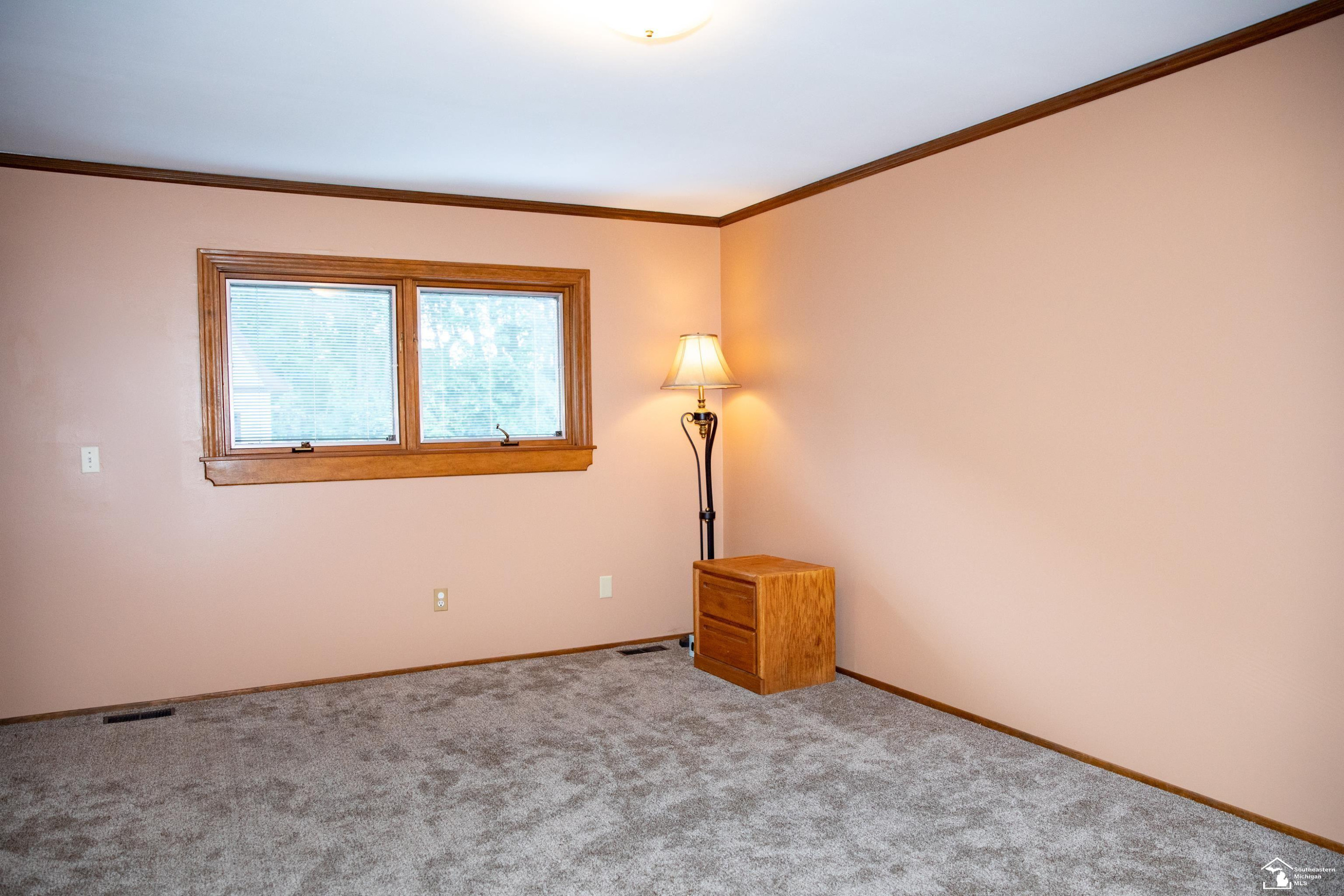 24576 Arsenal Road, MI 48134 — Photo 19