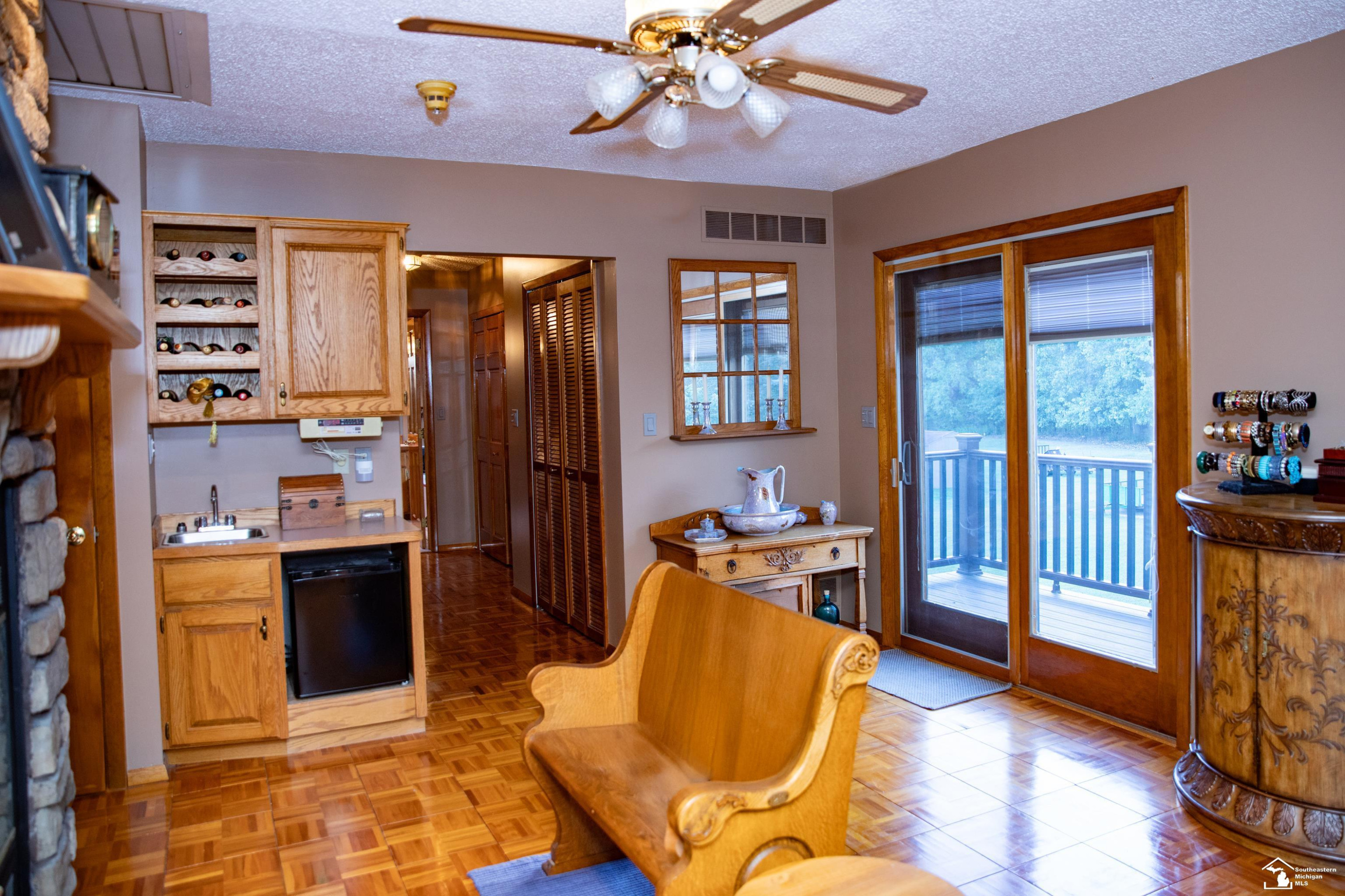 24576 Arsenal Road, MI 48134 — Photo 33