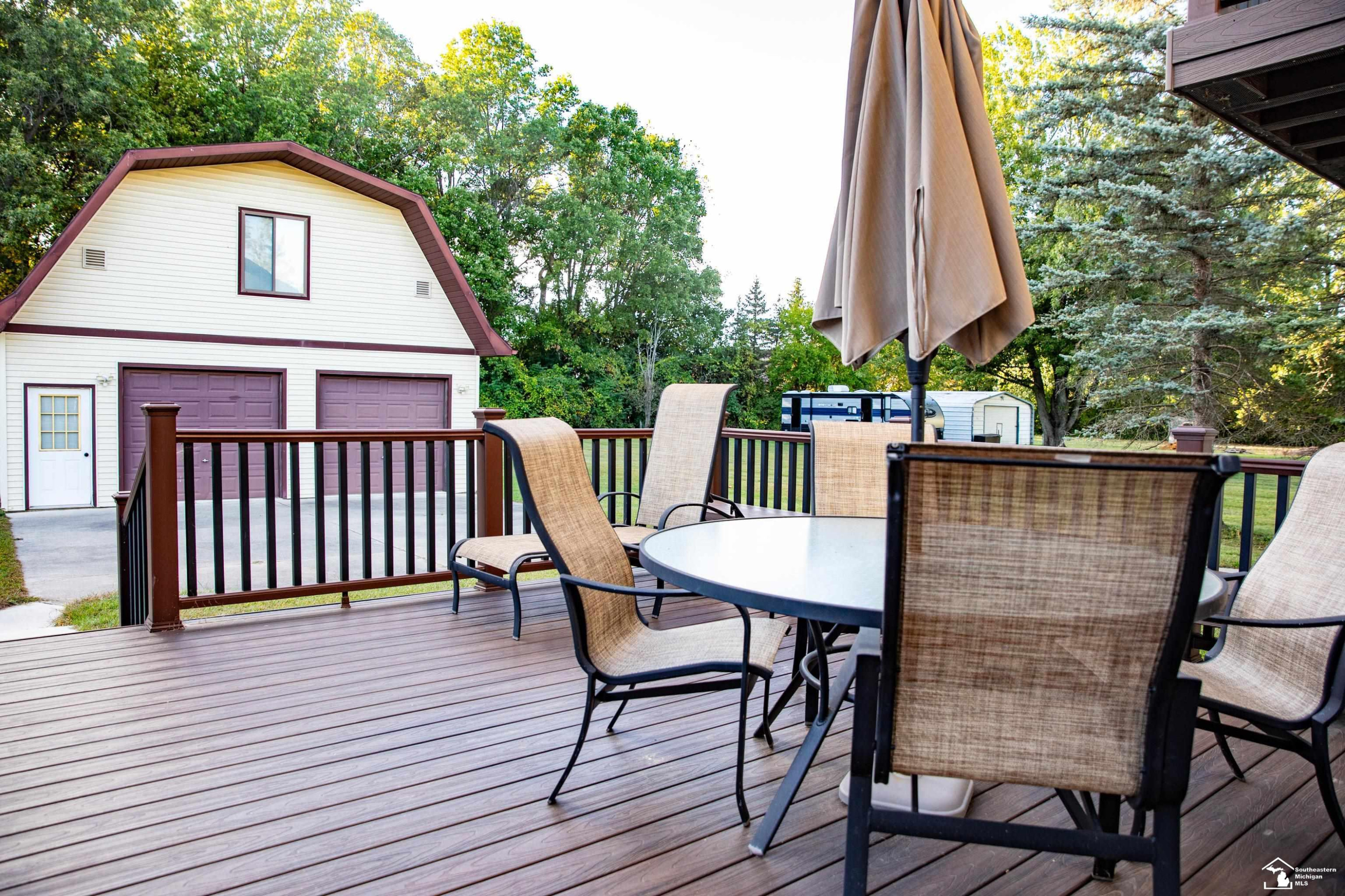 24576 Arsenal Road, MI 48134 — Photo 64