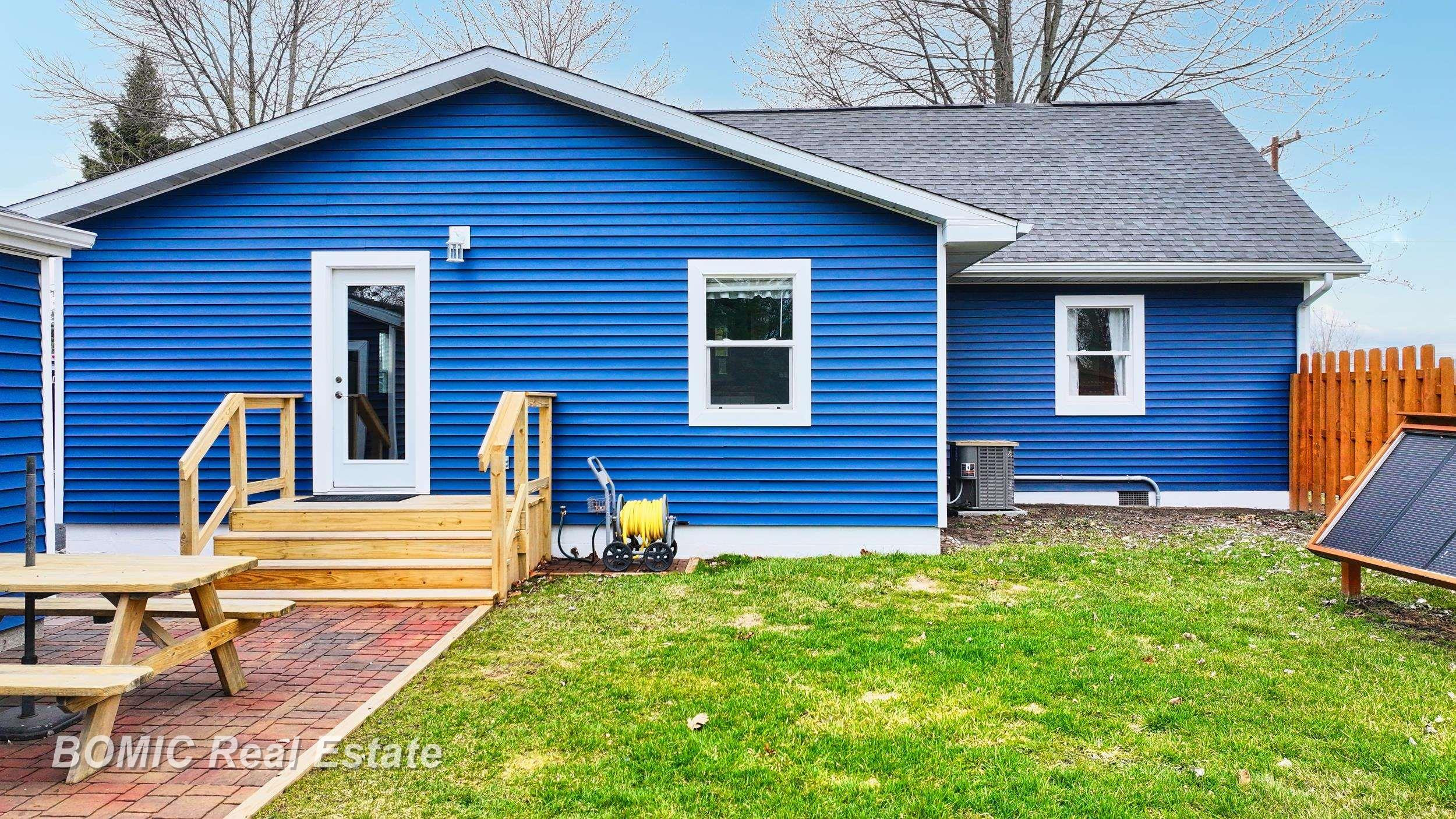 4560 Venoy Road, Saginaw, MI 48604 — Photo 6