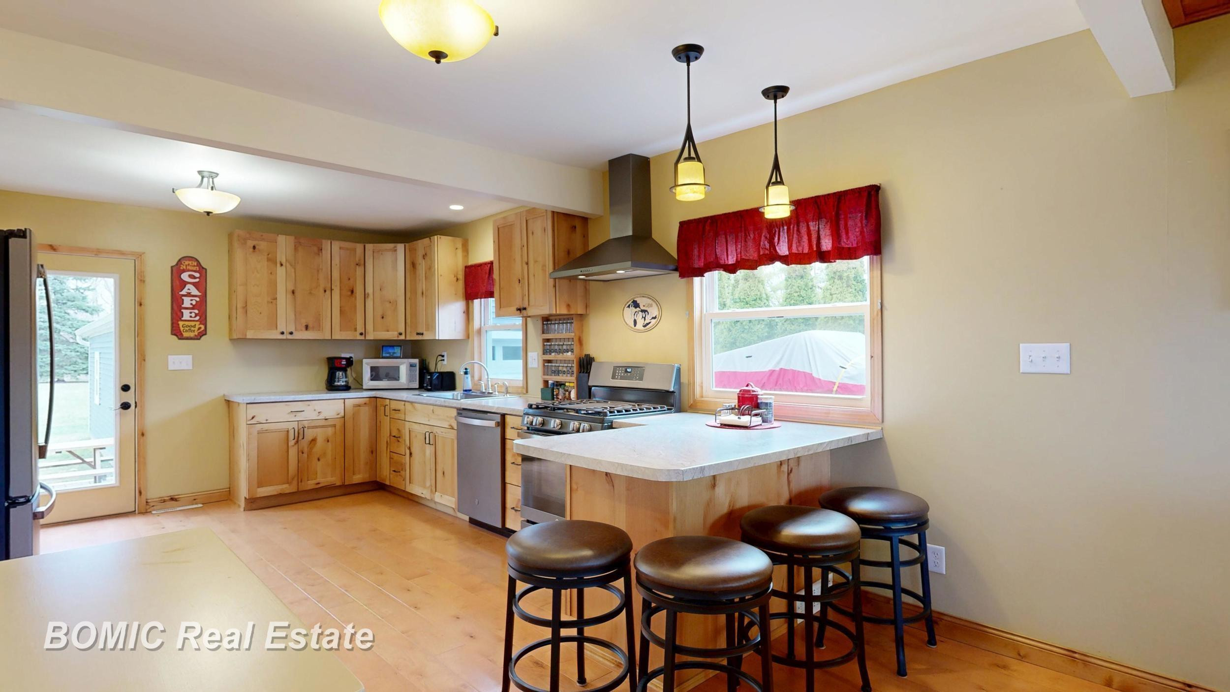 4560 Venoy Road, Saginaw, MI 48604 — Photo 11