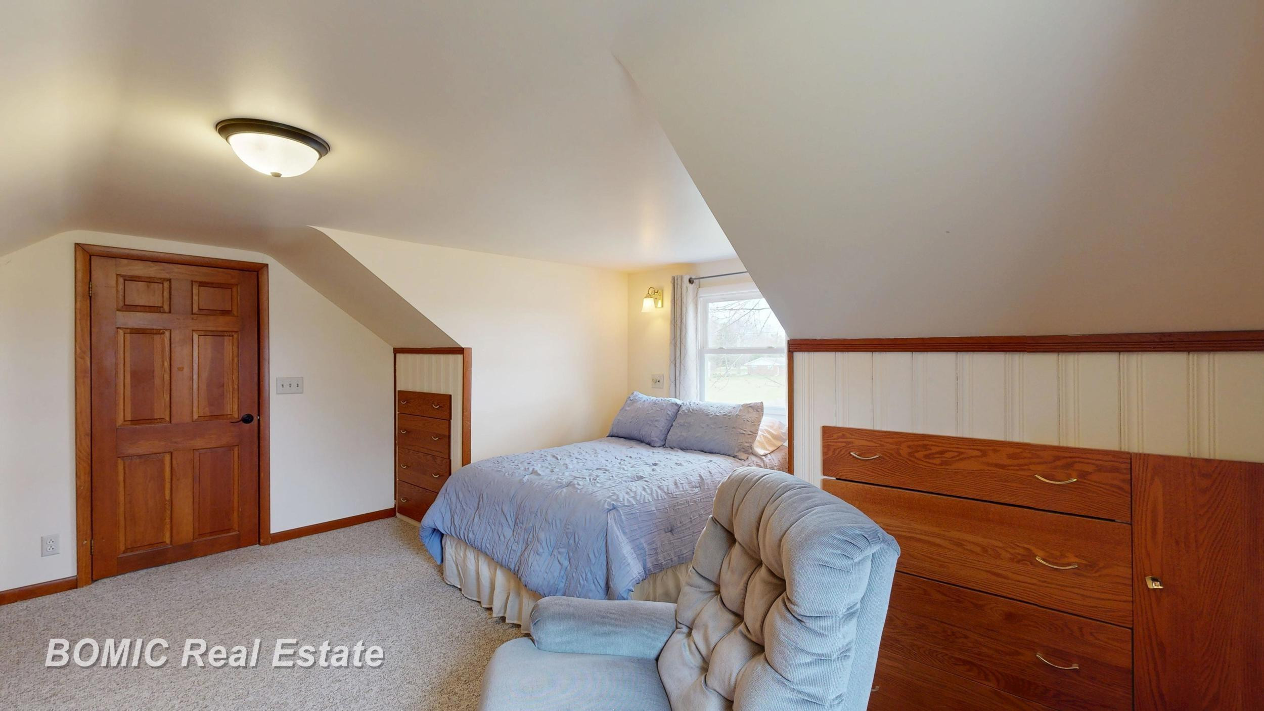 4560 Venoy Road, Saginaw, MI 48604 — Photo 17