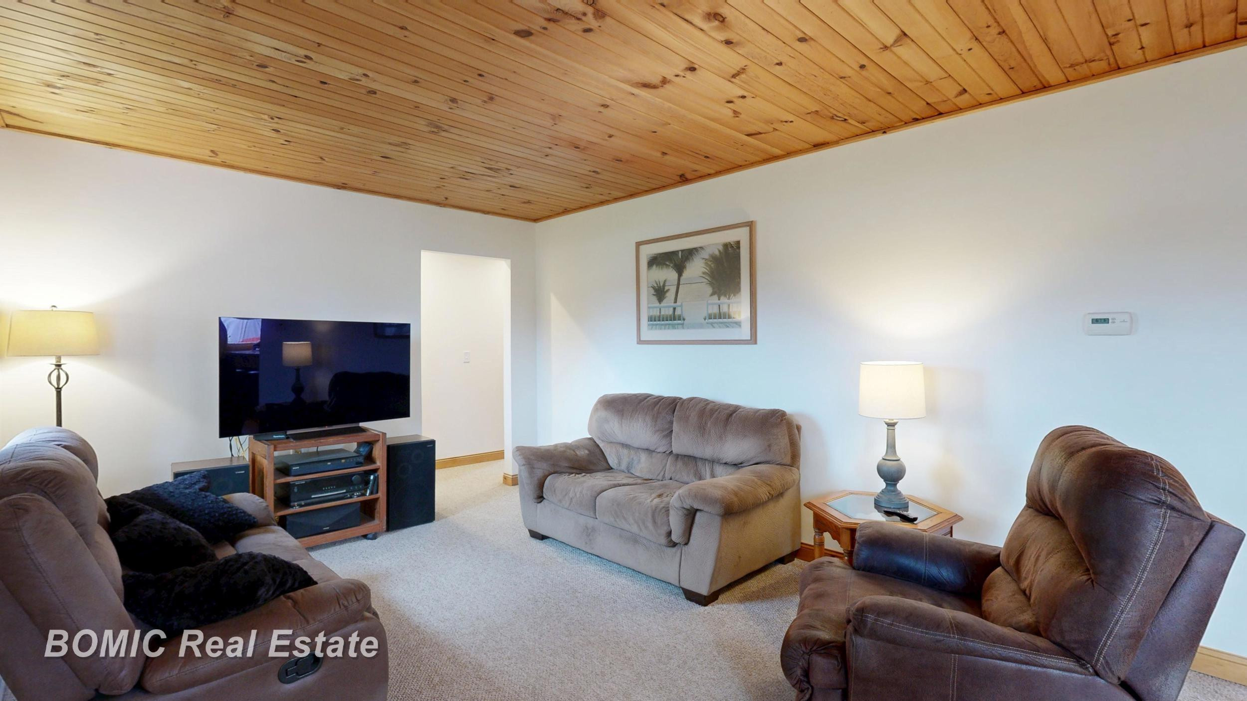 4560 Venoy Road, Saginaw, MI 48604 — Photo 21