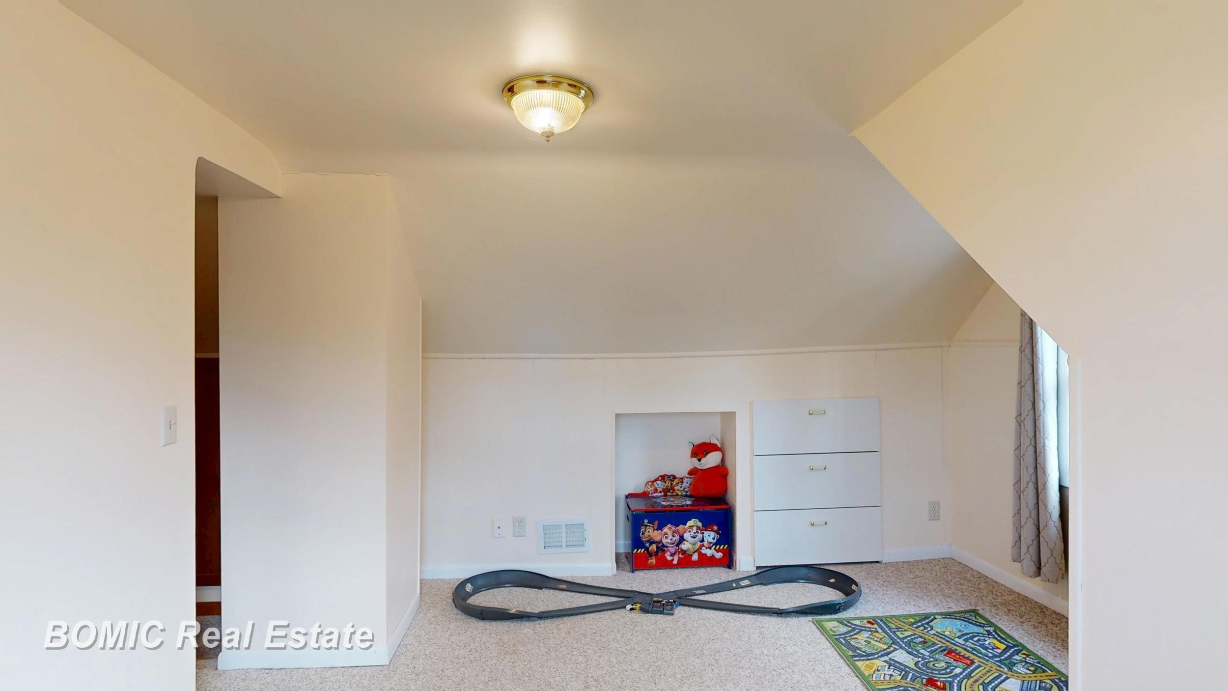 4560 Venoy Road, Saginaw, MI 48604 — Photo 26