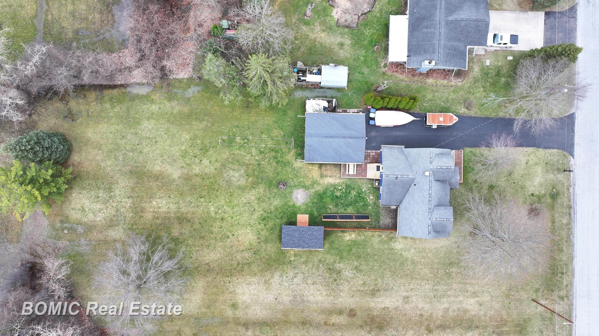 4560 Venoy Road, Saginaw, MI 48604 — Photo 35