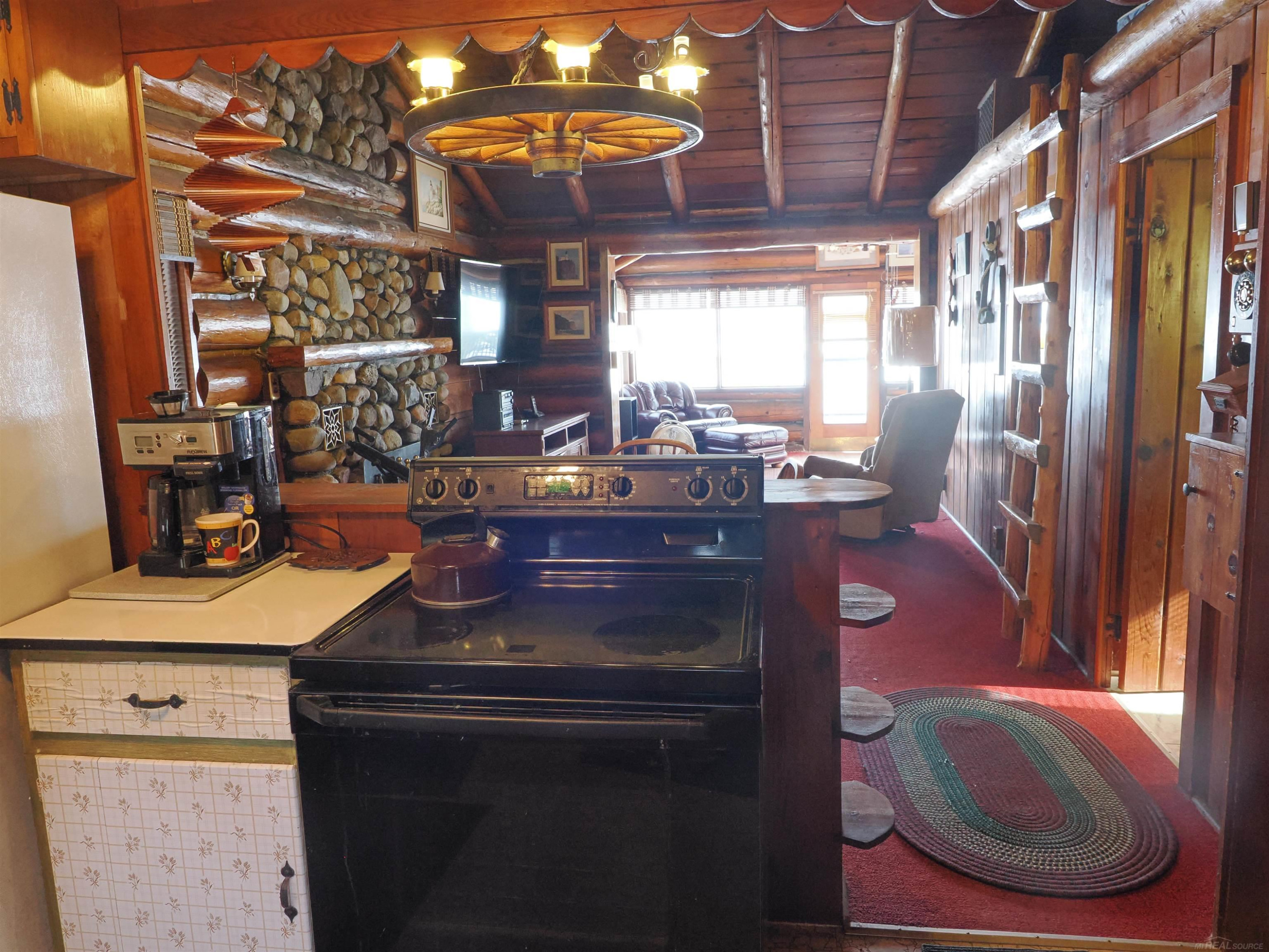 940 Huron Street, East Tawas, MI 48730 — Photo 17