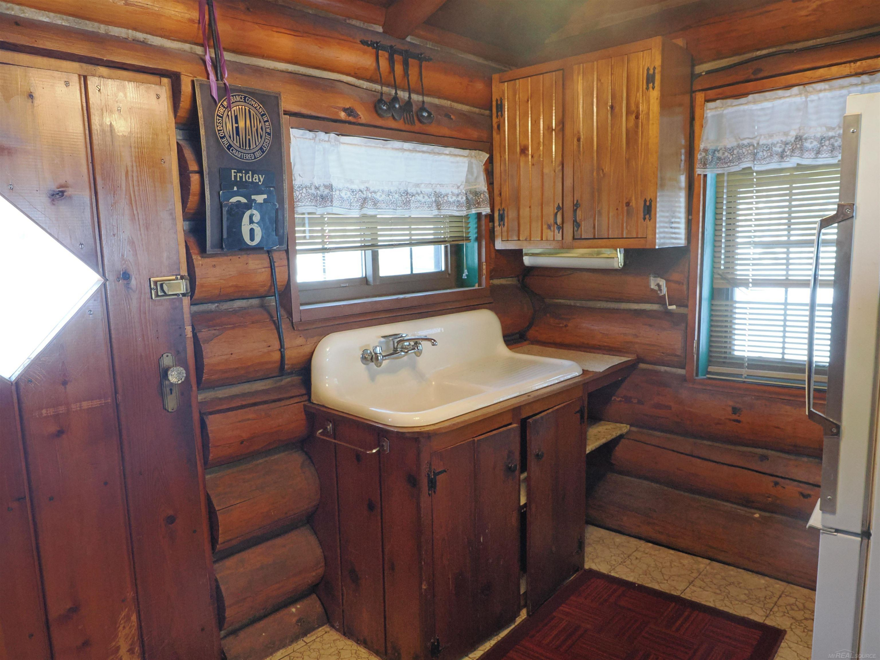 940 Huron Street, East Tawas, MI 48730 — Photo 19