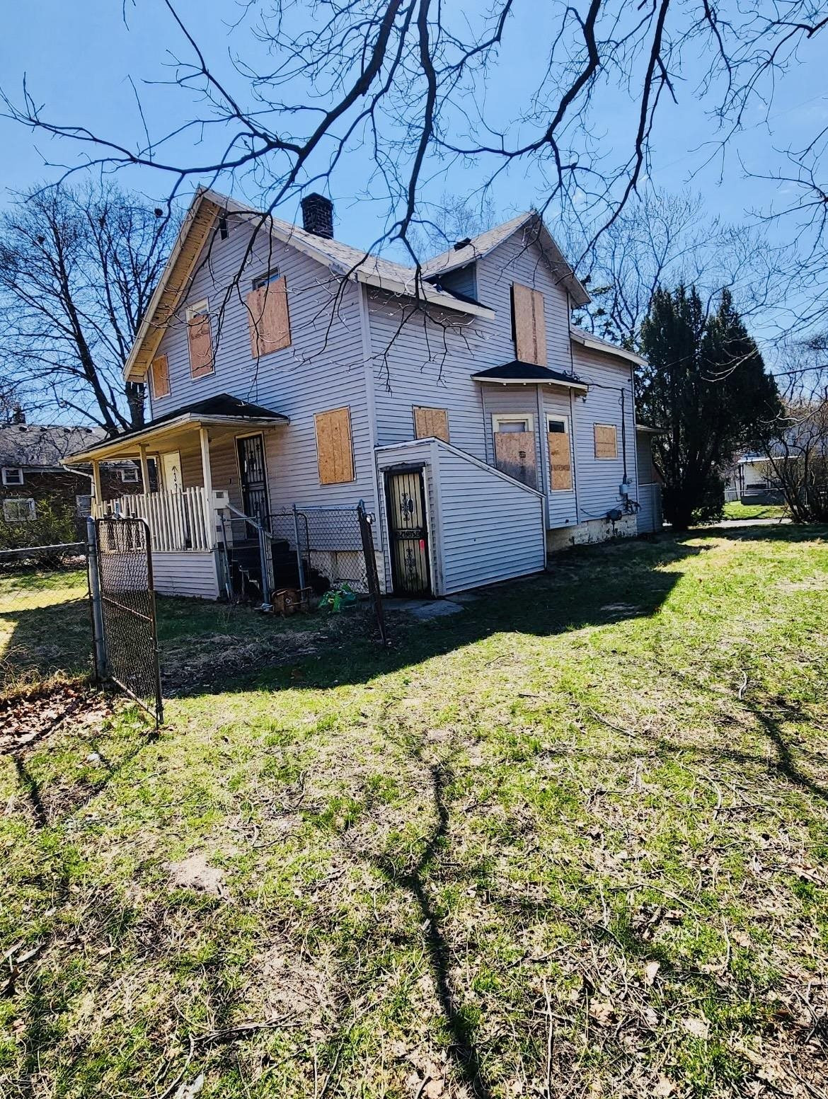 2601 Dakota Avenue, Flint, MI 48506
