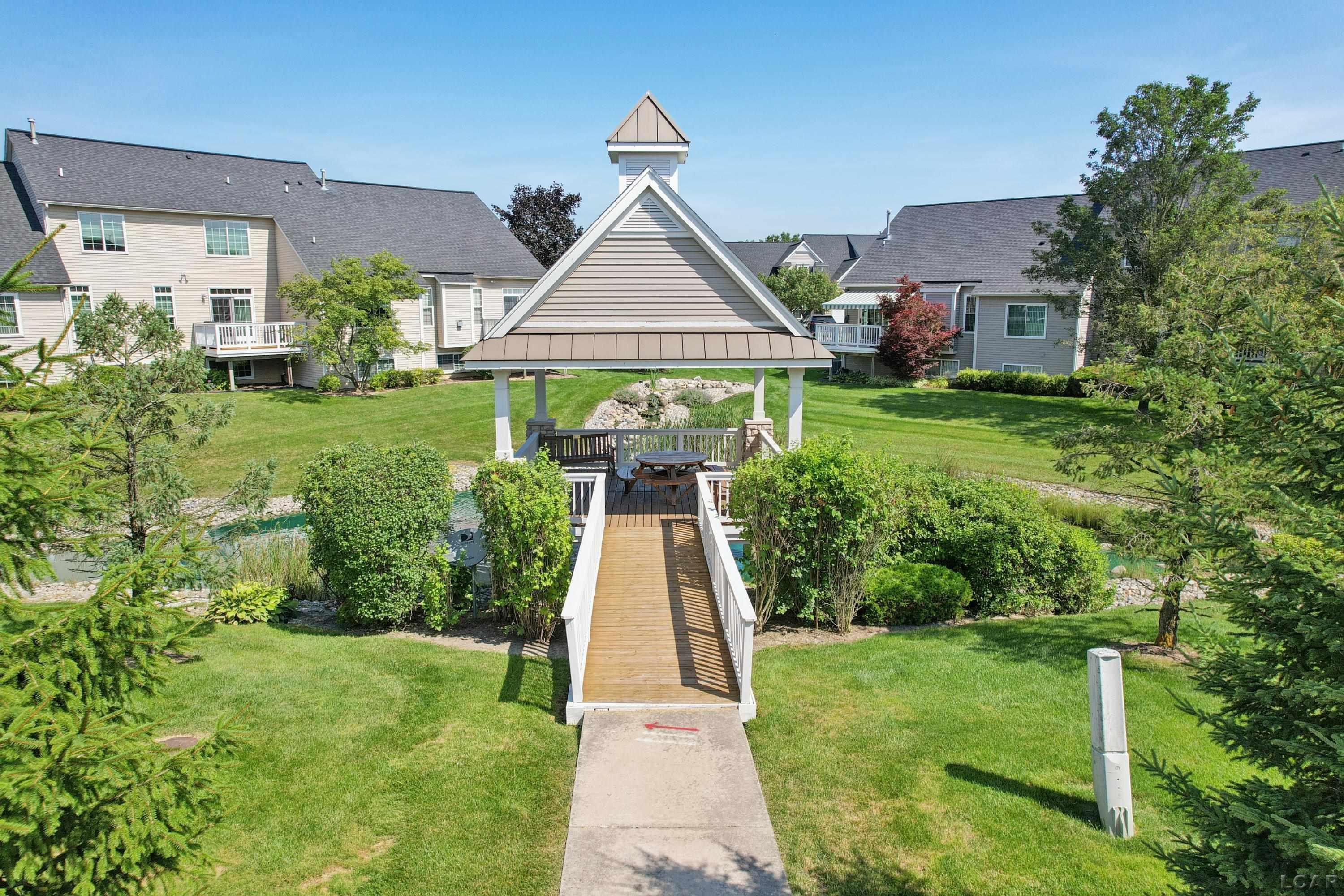 112 Burwyck Park Drive, Saline, MI 48176 — Photo 4