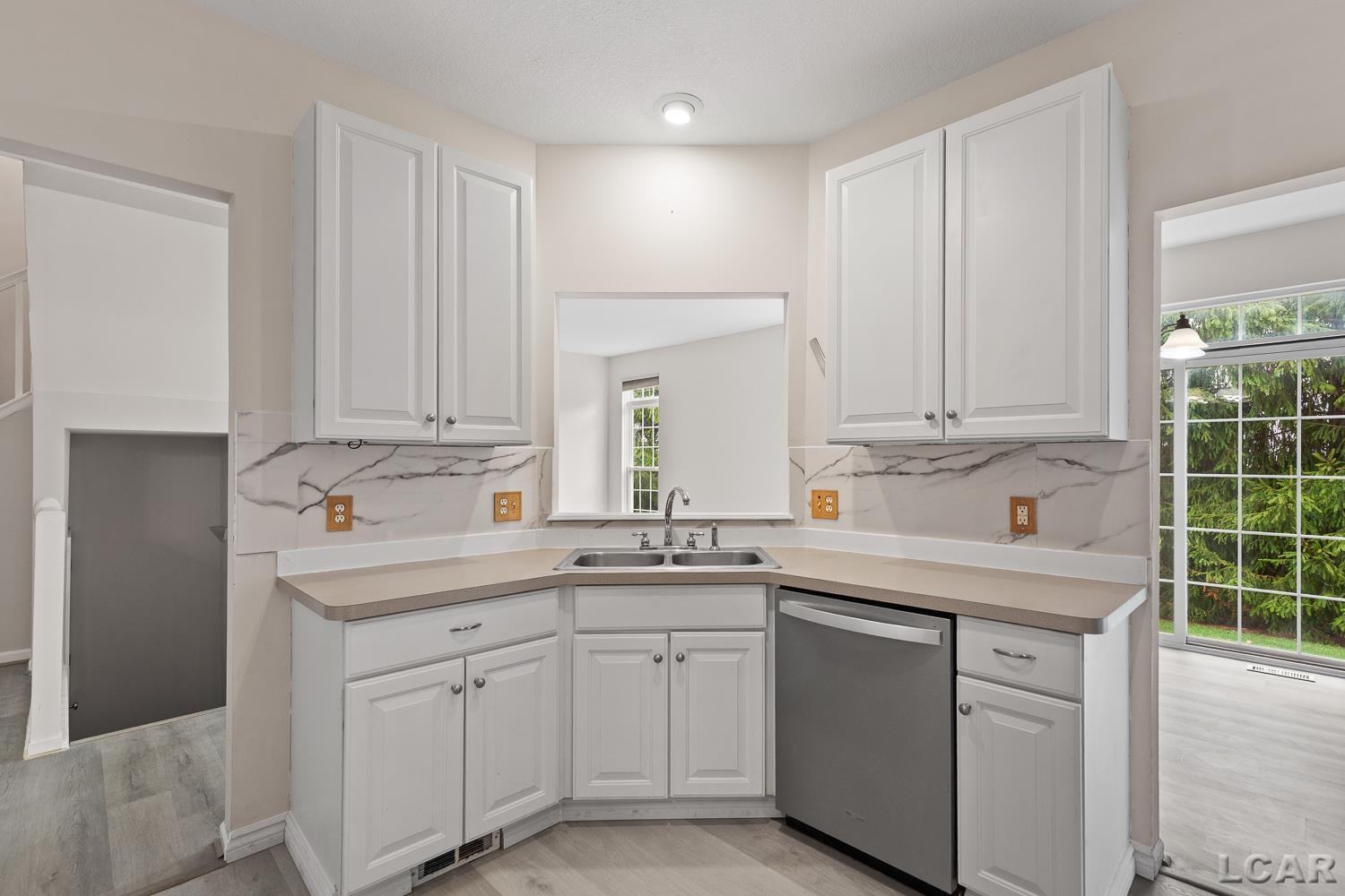 112 Burwyck Park Drive, Saline, MI 48176 — Photo 15