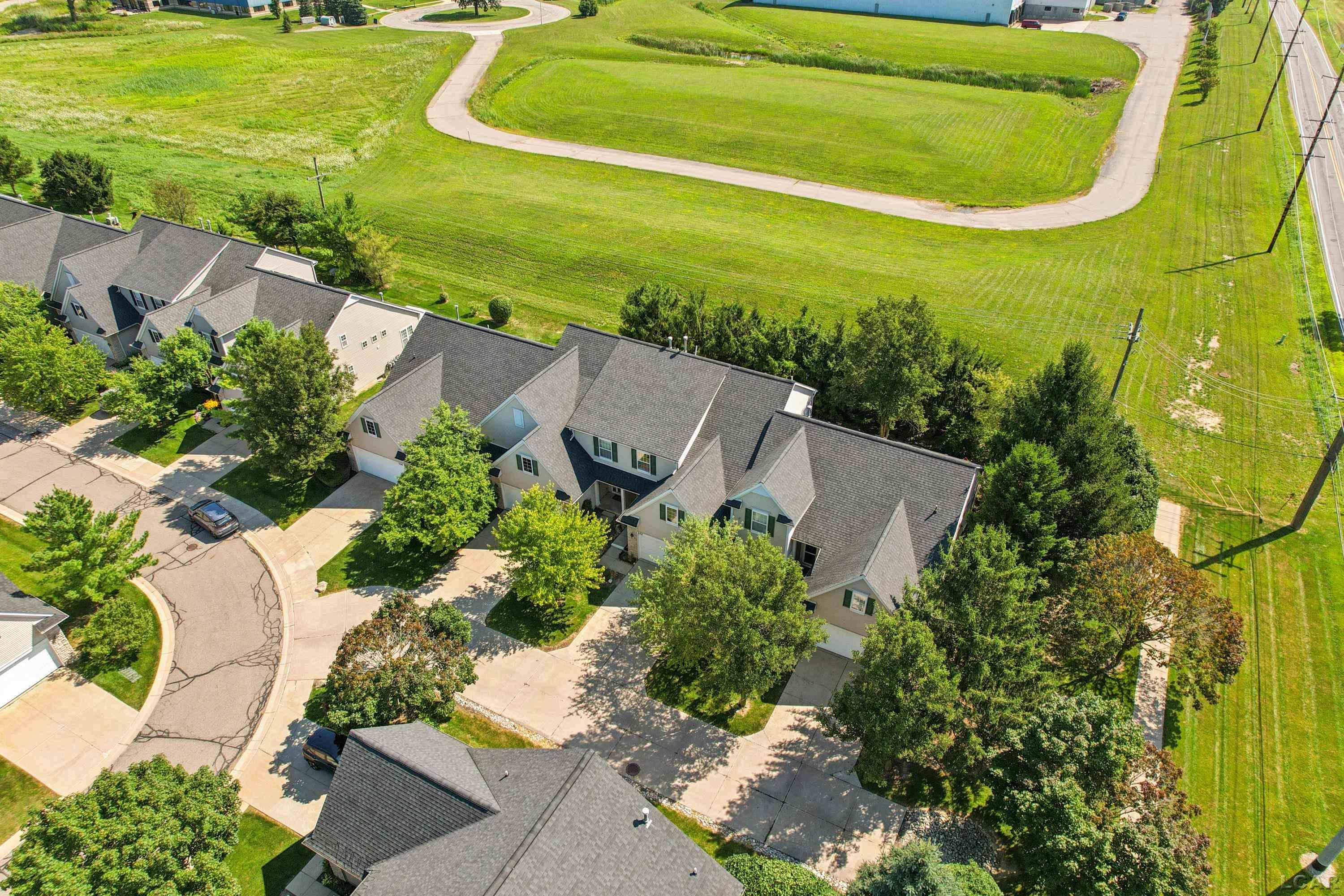 112 Burwyck Park Drive, Saline, MI 48176 — Photo 48