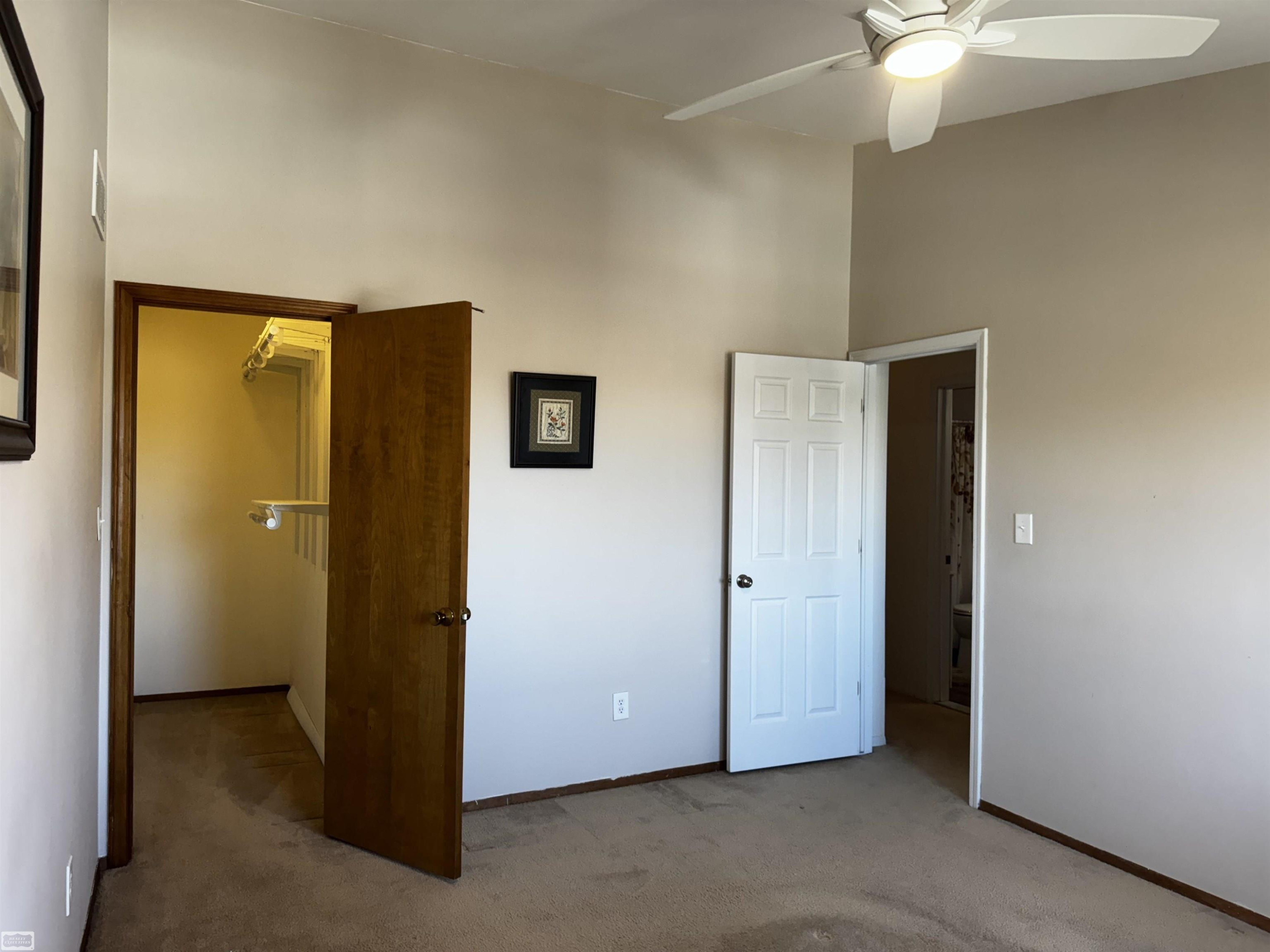 34635 W Marino Court, MI 48047 — Photo 14