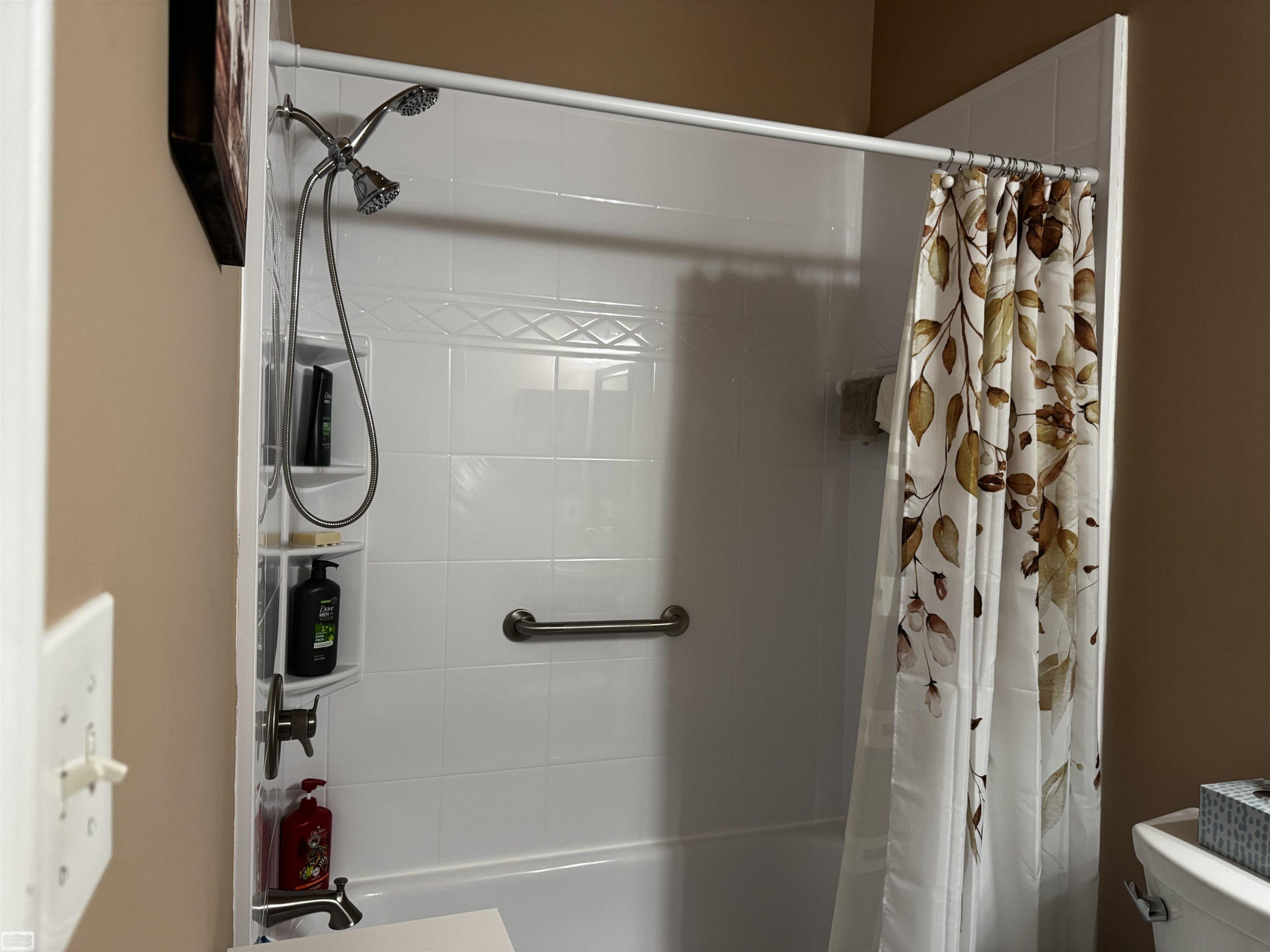34635 W Marino Court, MI 48047 — Photo 15