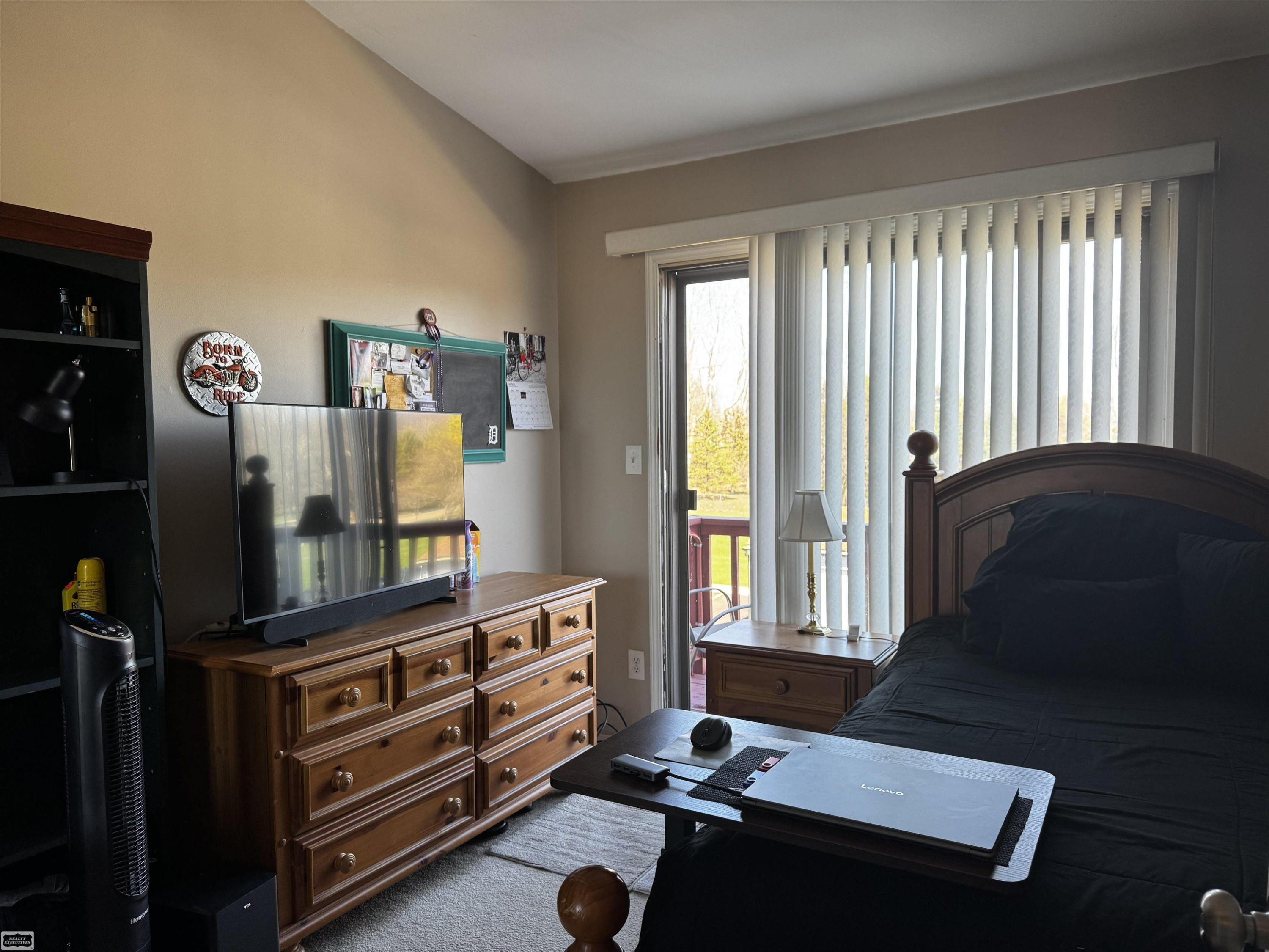 34635 W Marino Court, MI 48047 — Photo 17