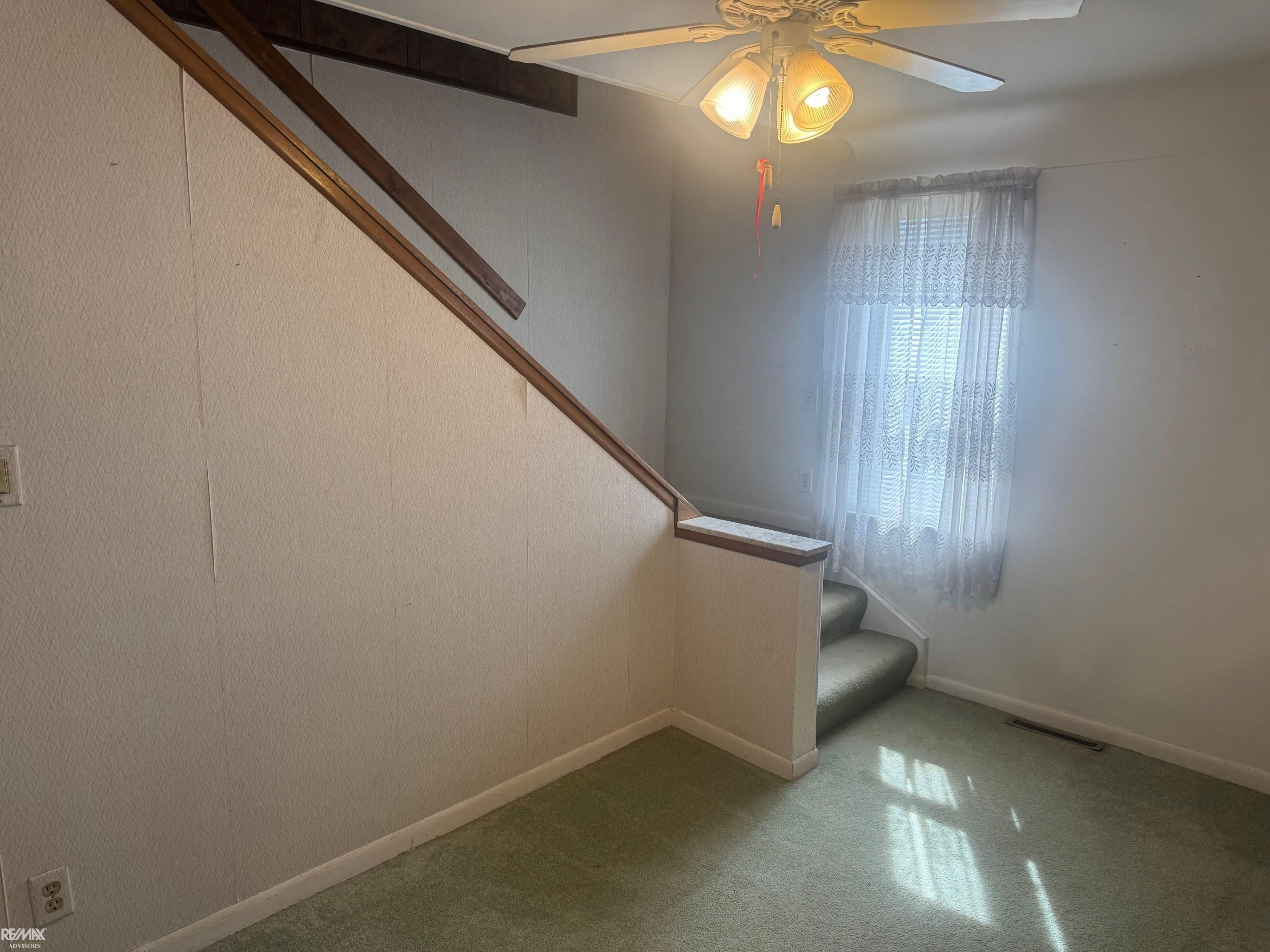 8233 Wilson Drive, Shelby Twp, MI 48316 — Photo 2