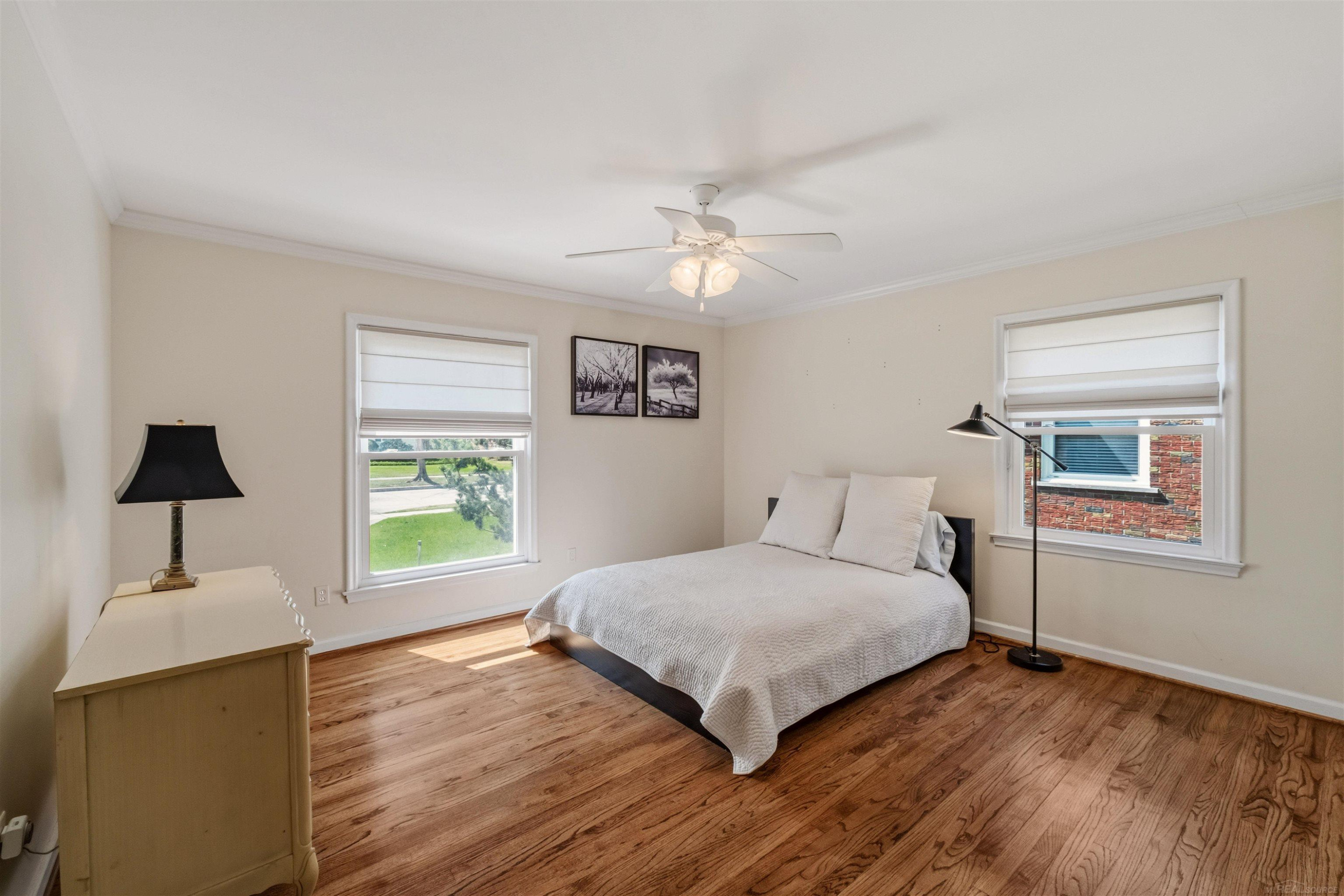 1040 N Renaud Road, Grosse Pointe Woods, MI 48236 — Photo 18