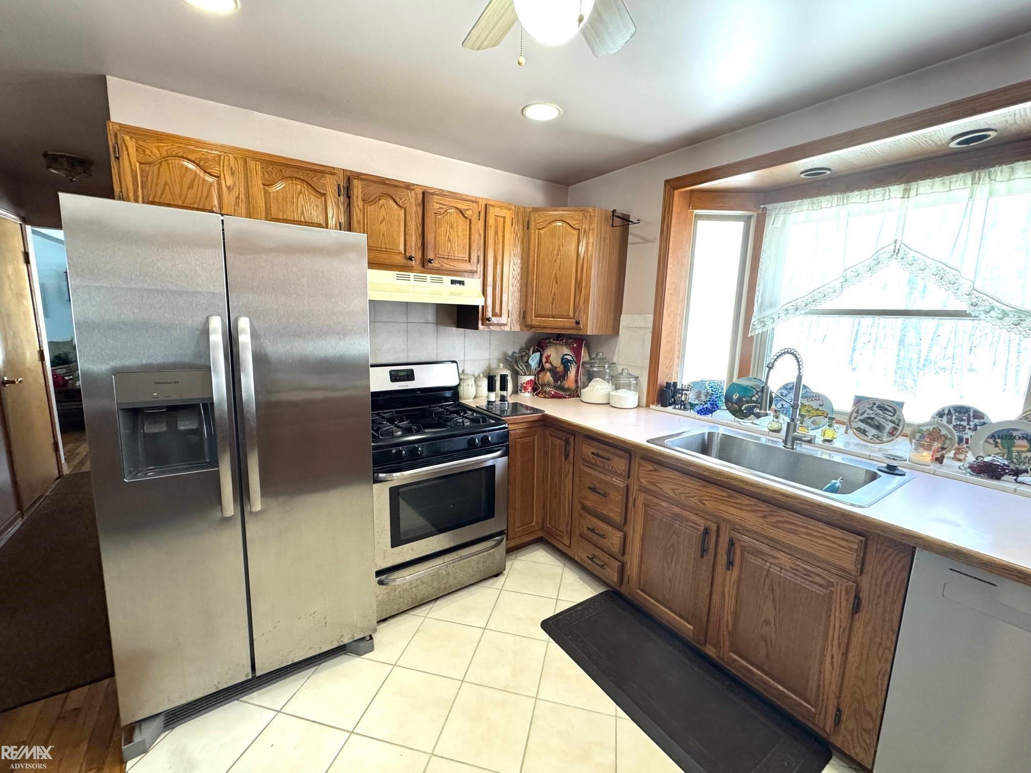 3915 Gregory Road, Gregory, MI 48137 — Photo 7