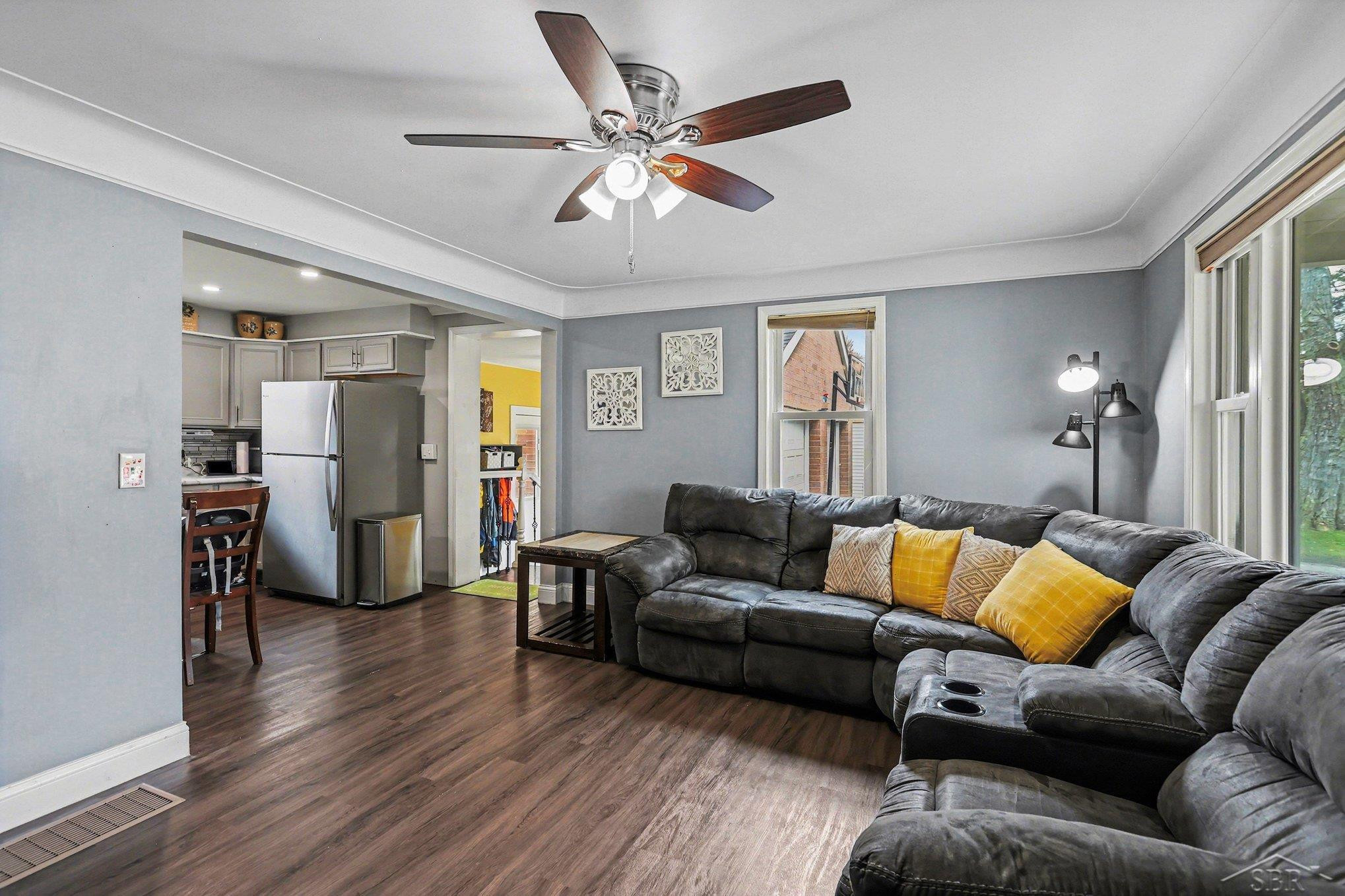 6966 Wallace Drive, Saginaw, MI 48609 — Photo 7