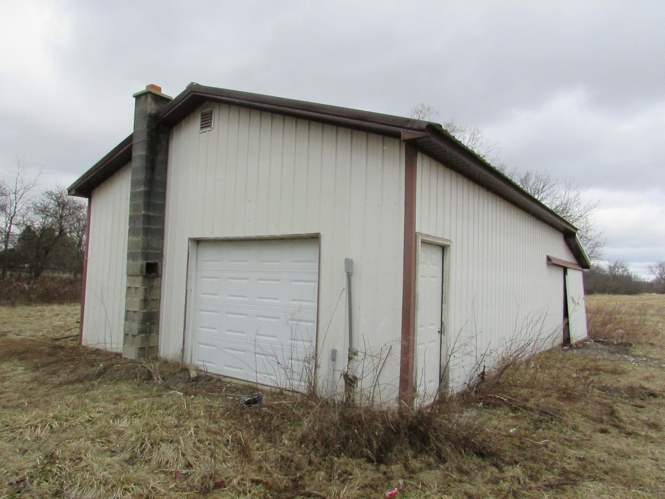 6077 Hibbard Road, Corunna, MI 48817 — Photo 13