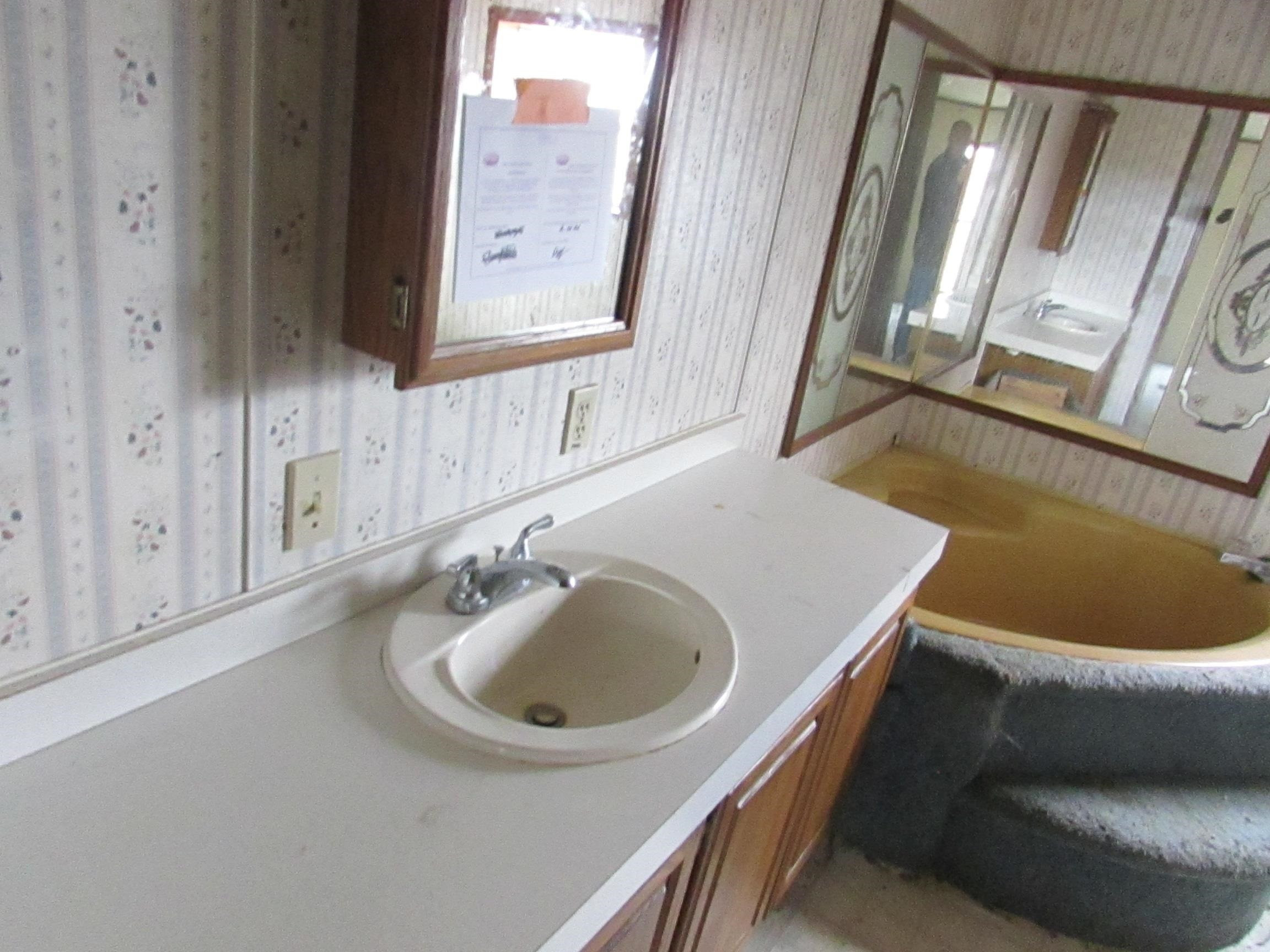 6077 Hibbard Road, Corunna, MI 48817 — Photo 27