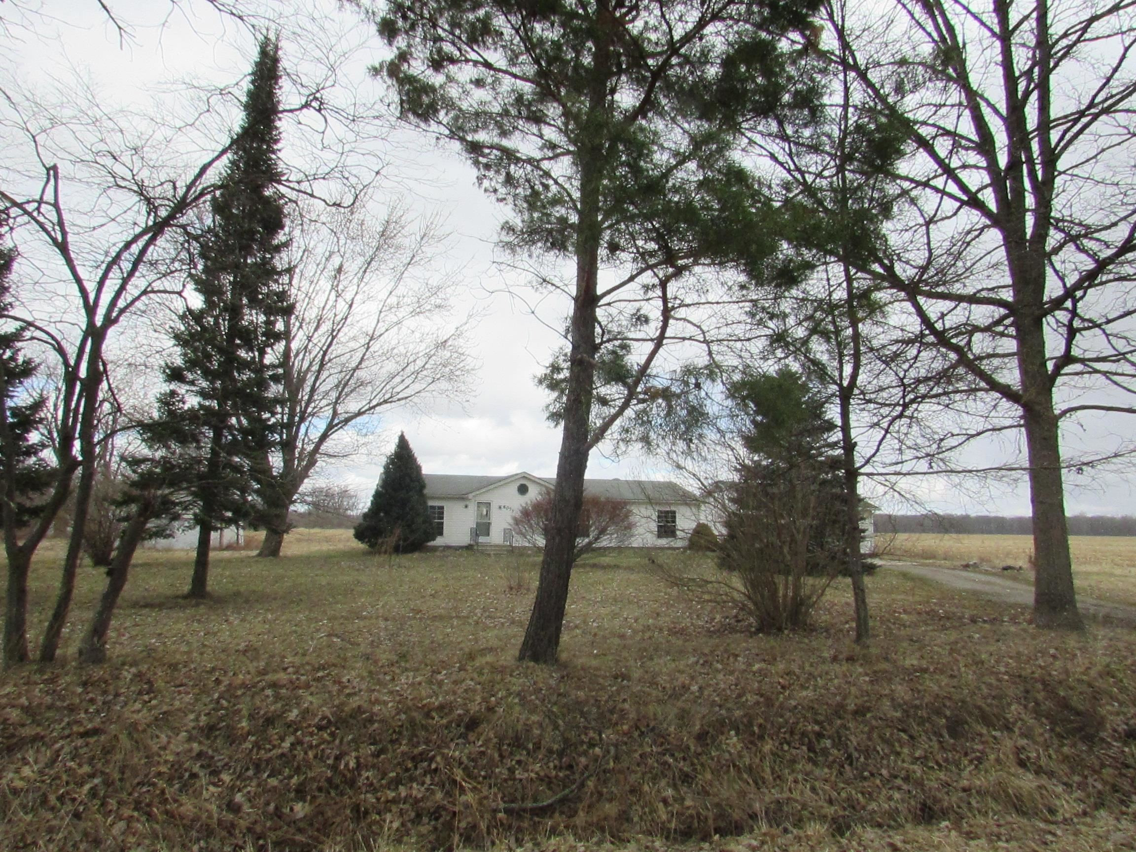 6077 Hibbard Road, Corunna, MI 48817 — Photo 3