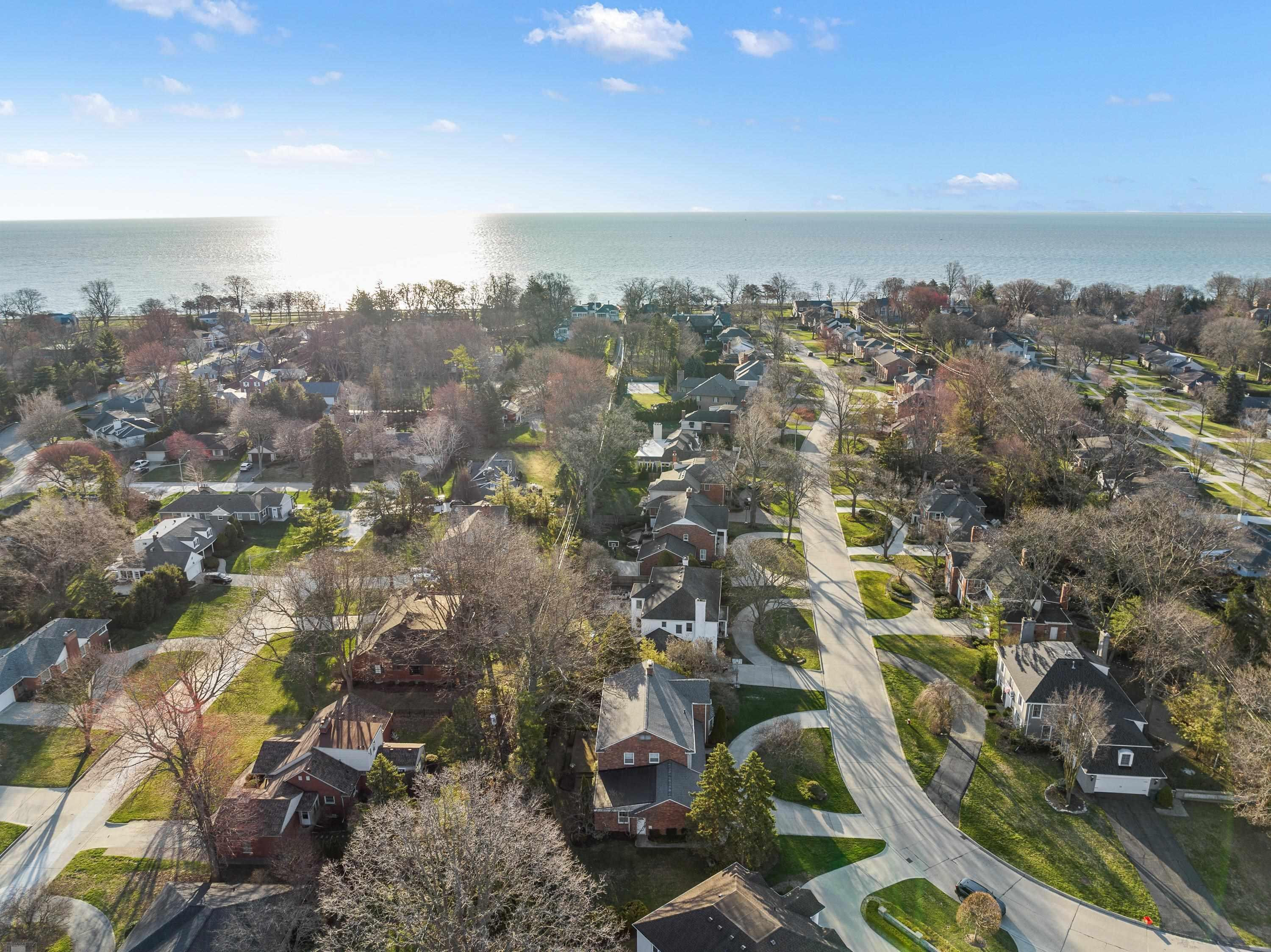 88 Webber Place, Grosse Pointe Shores, MI 48236 — Photo 3