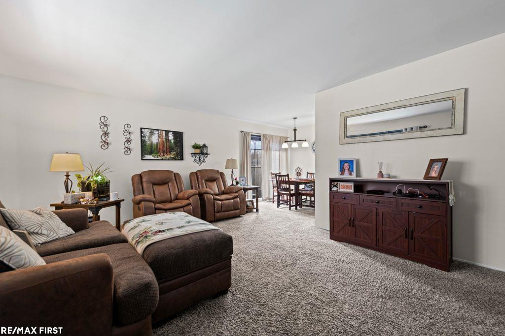 24505 Meadow Bridge Drive, Clinton Twp, MI 48035 — Photo 2