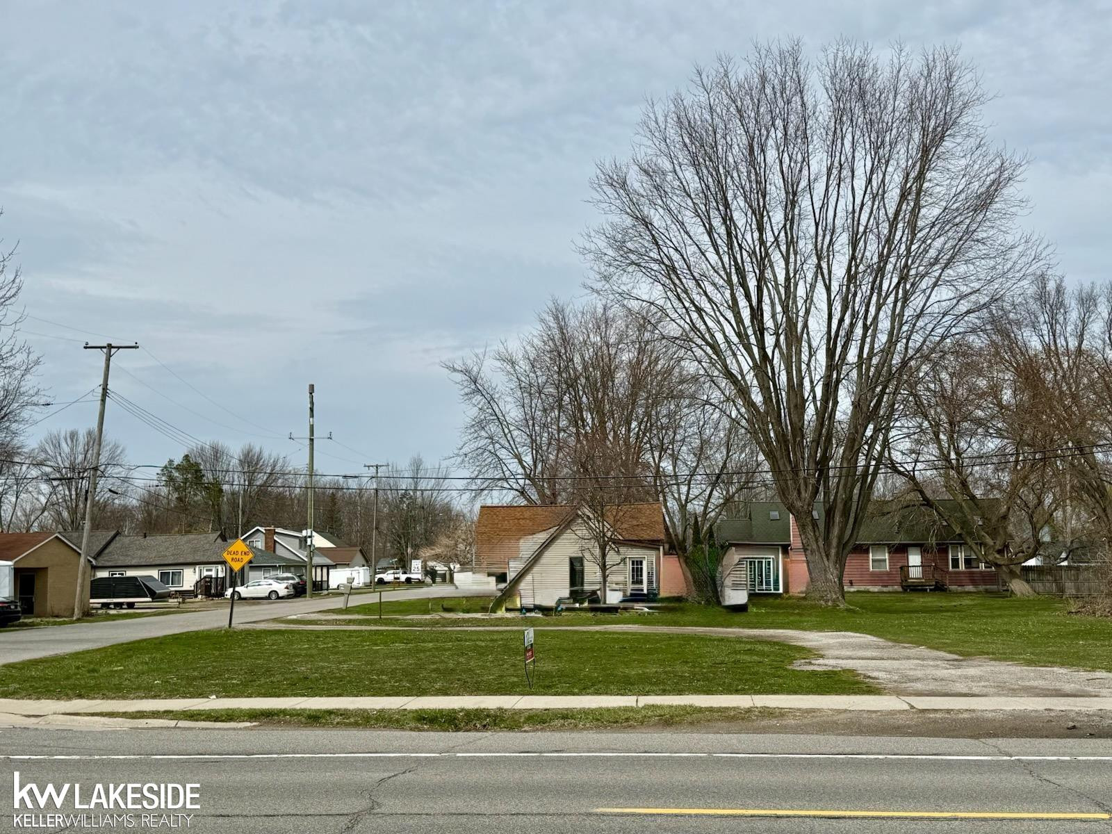 5970 Pointe Tremble Road, MI 48001 — Photo 2