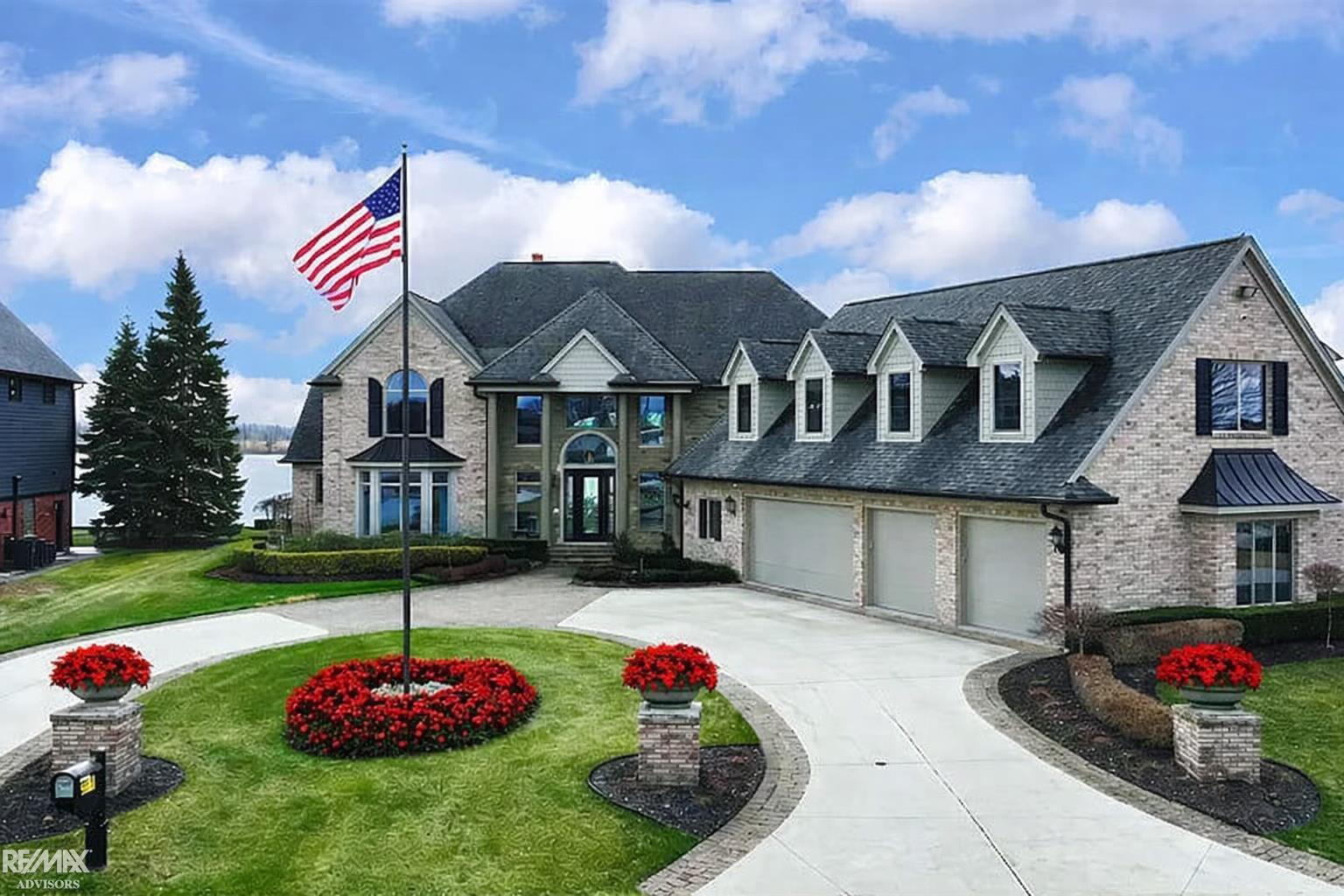 250 S Center Street, Northville, MI, 48167