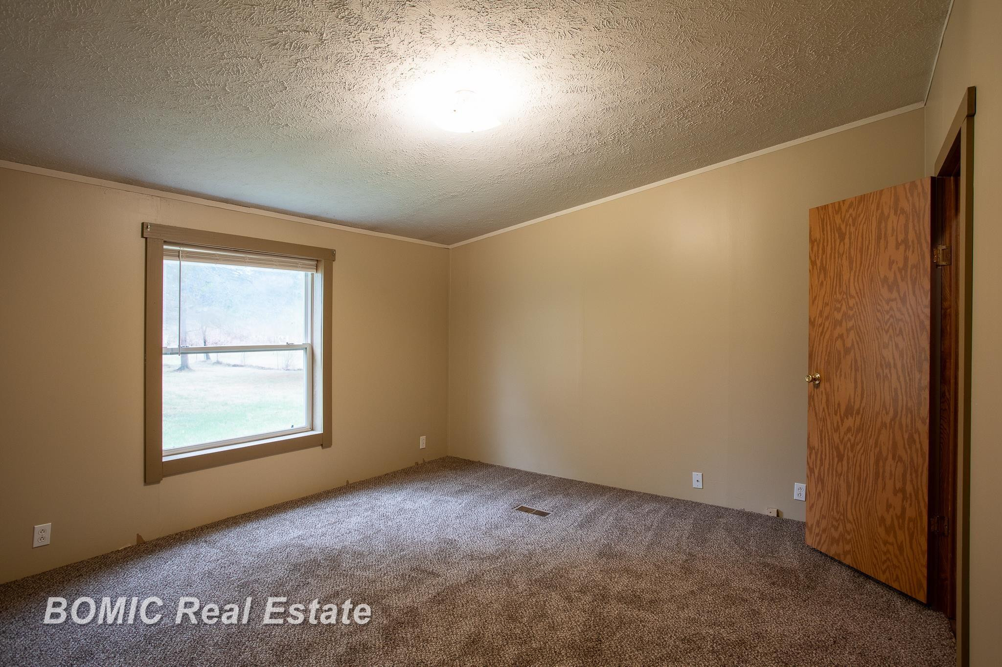 4562 Hanes Road, Vassar, MI 48768 — Photo 6