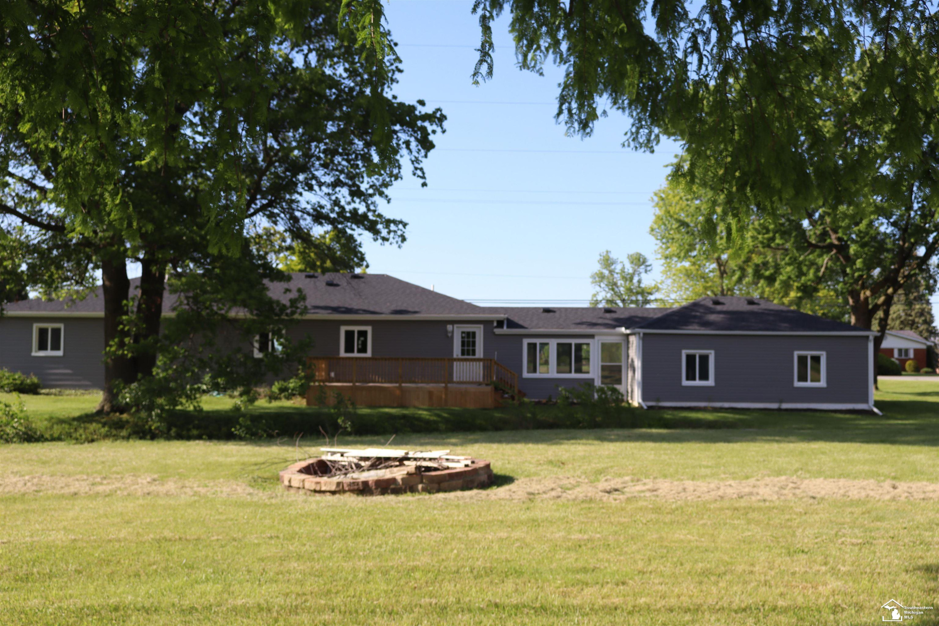 163 E Sterns Road, Temperance, MI 48182 — Photo 2