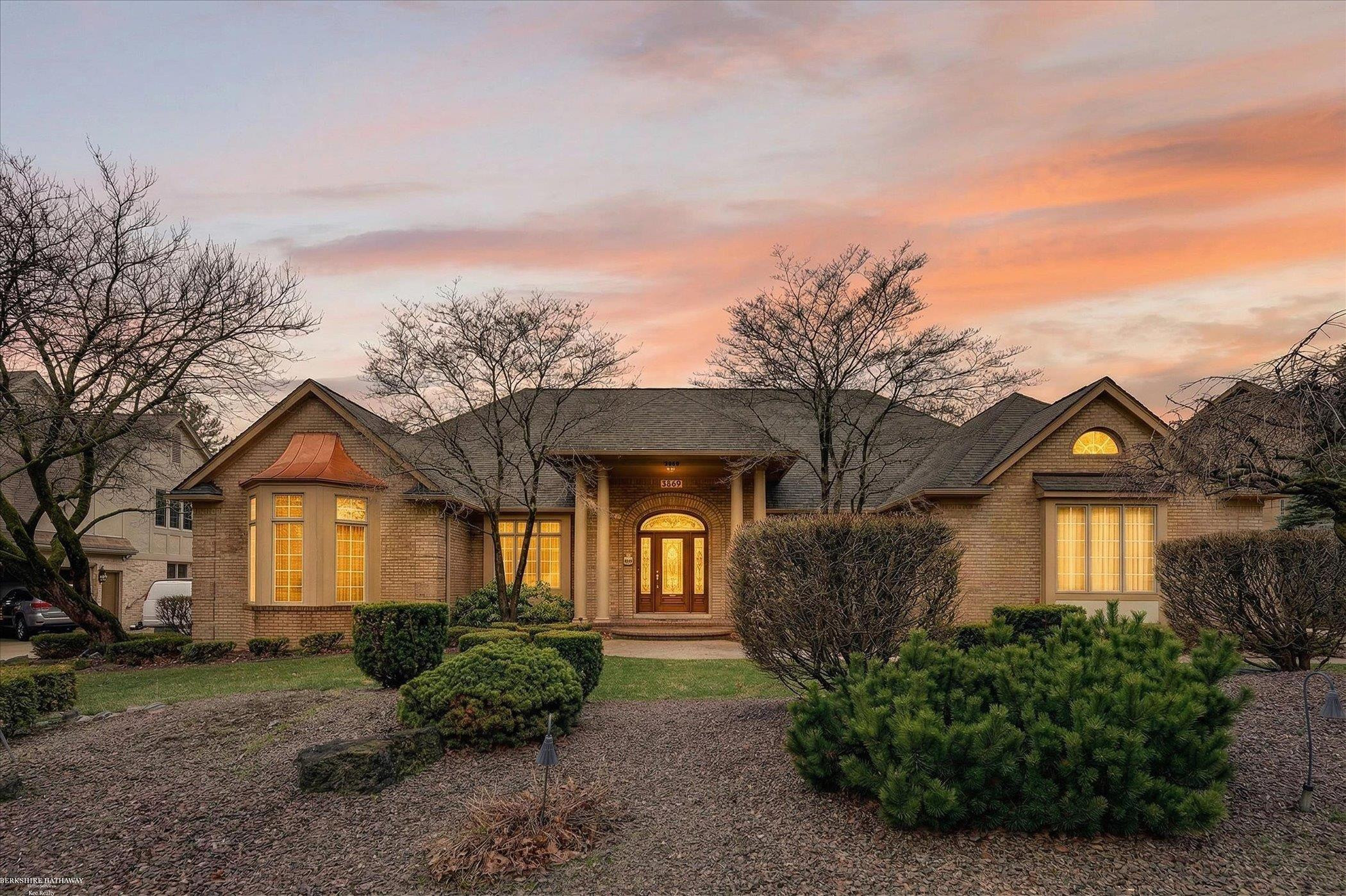 8670 SE Bosque Drive, Caledonia, MI, 49316