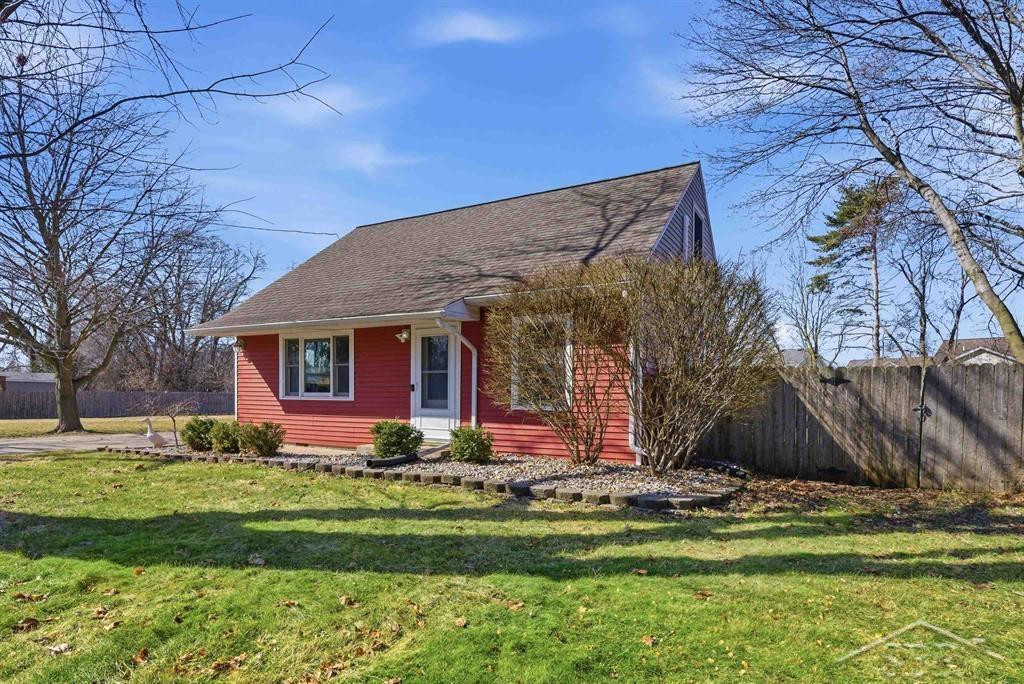 8081 Webster Road, Freeland, MI 48623 — Photo 6
