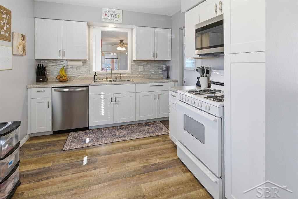 8081 Webster Road, Freeland, MI 48623 — Photo 14