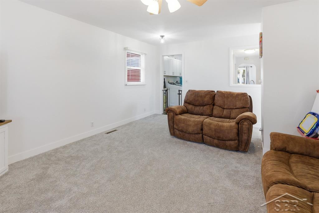 8081 Webster Road, Freeland, MI 48623 — Photo 17