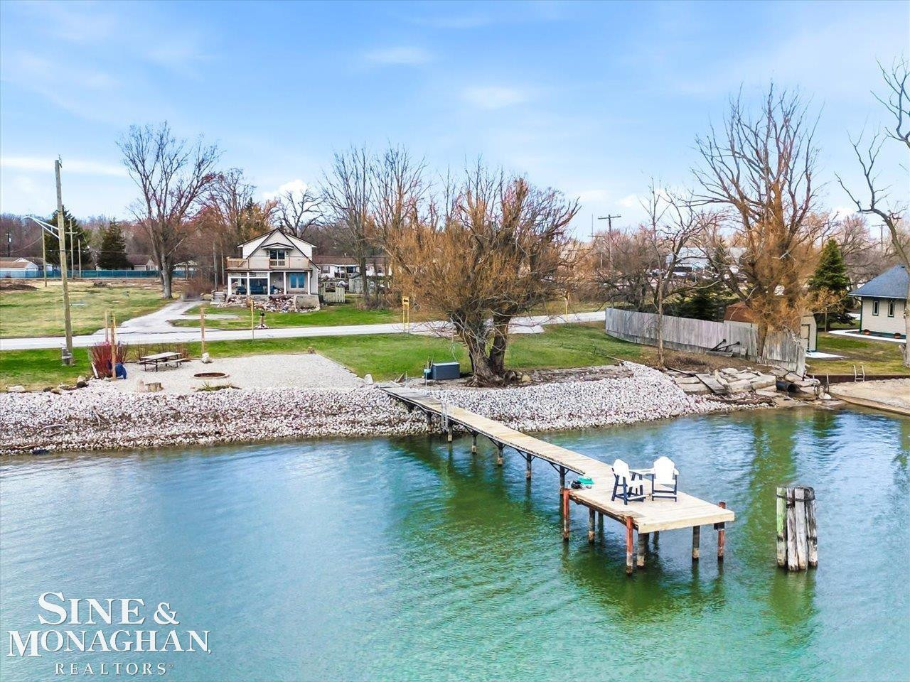 8518 S River Road, MI — front exterior