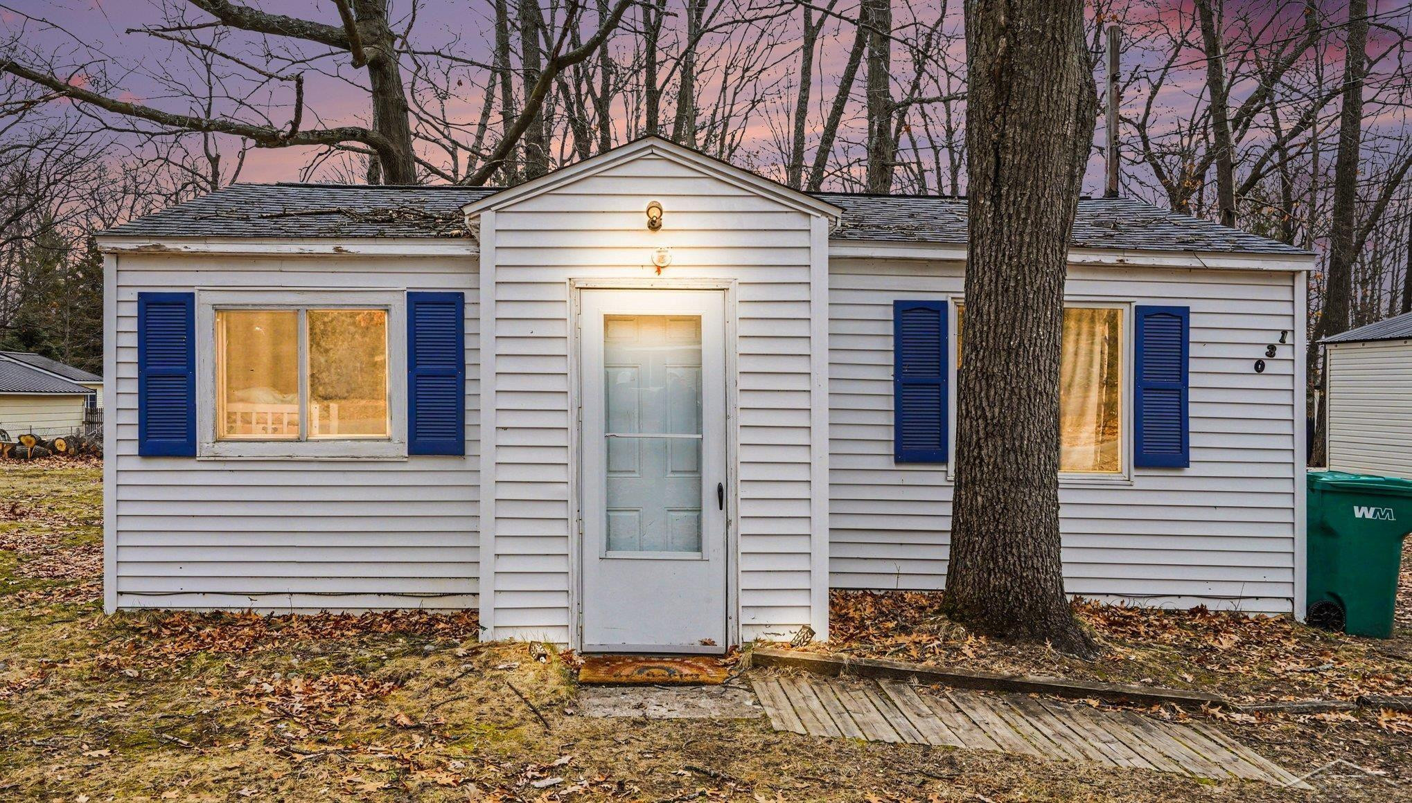 130 Burrill Drive, Prudenville, MI 48651