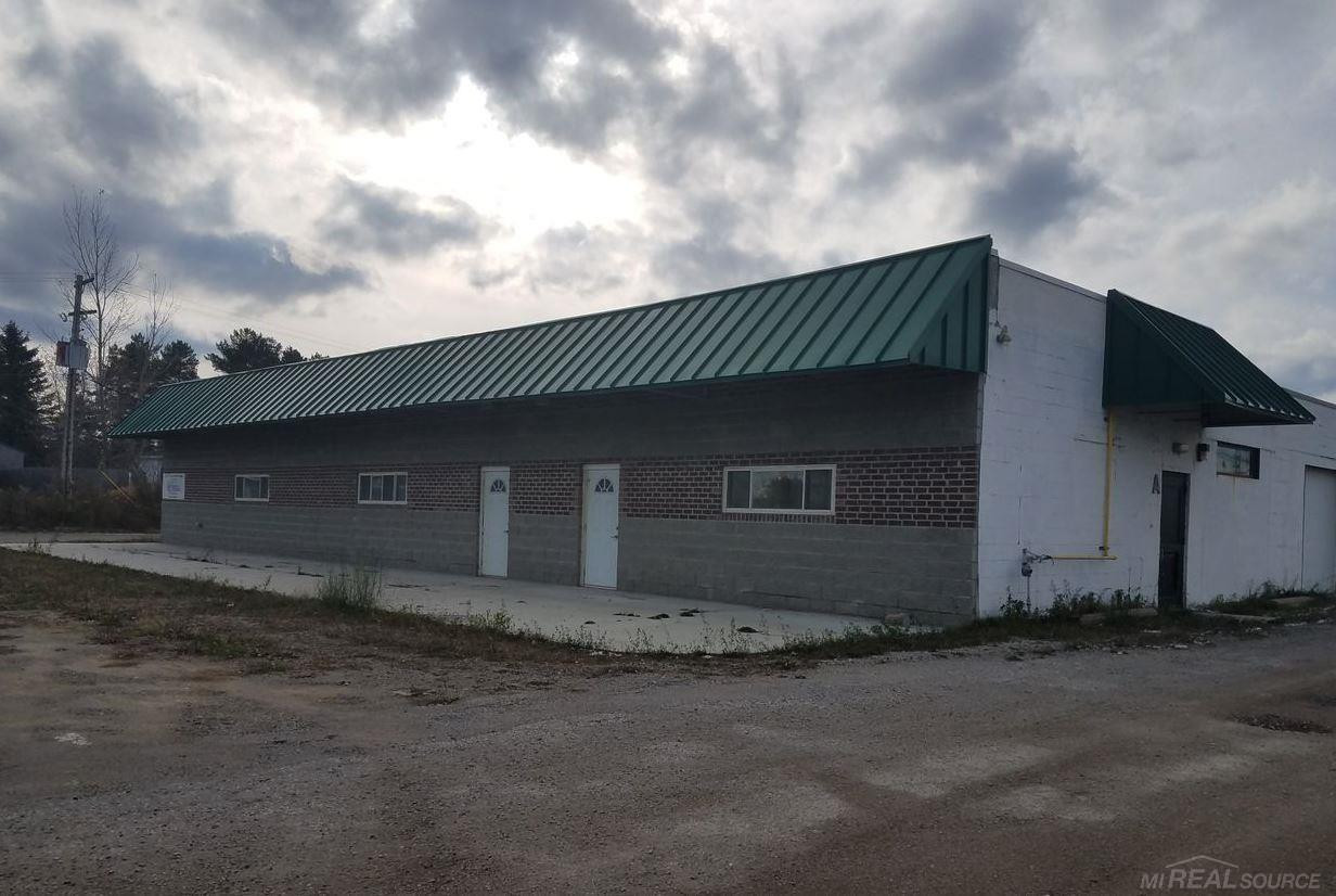 5160 Lakeshore Road, Lexington, MI 48450 — Photo 2