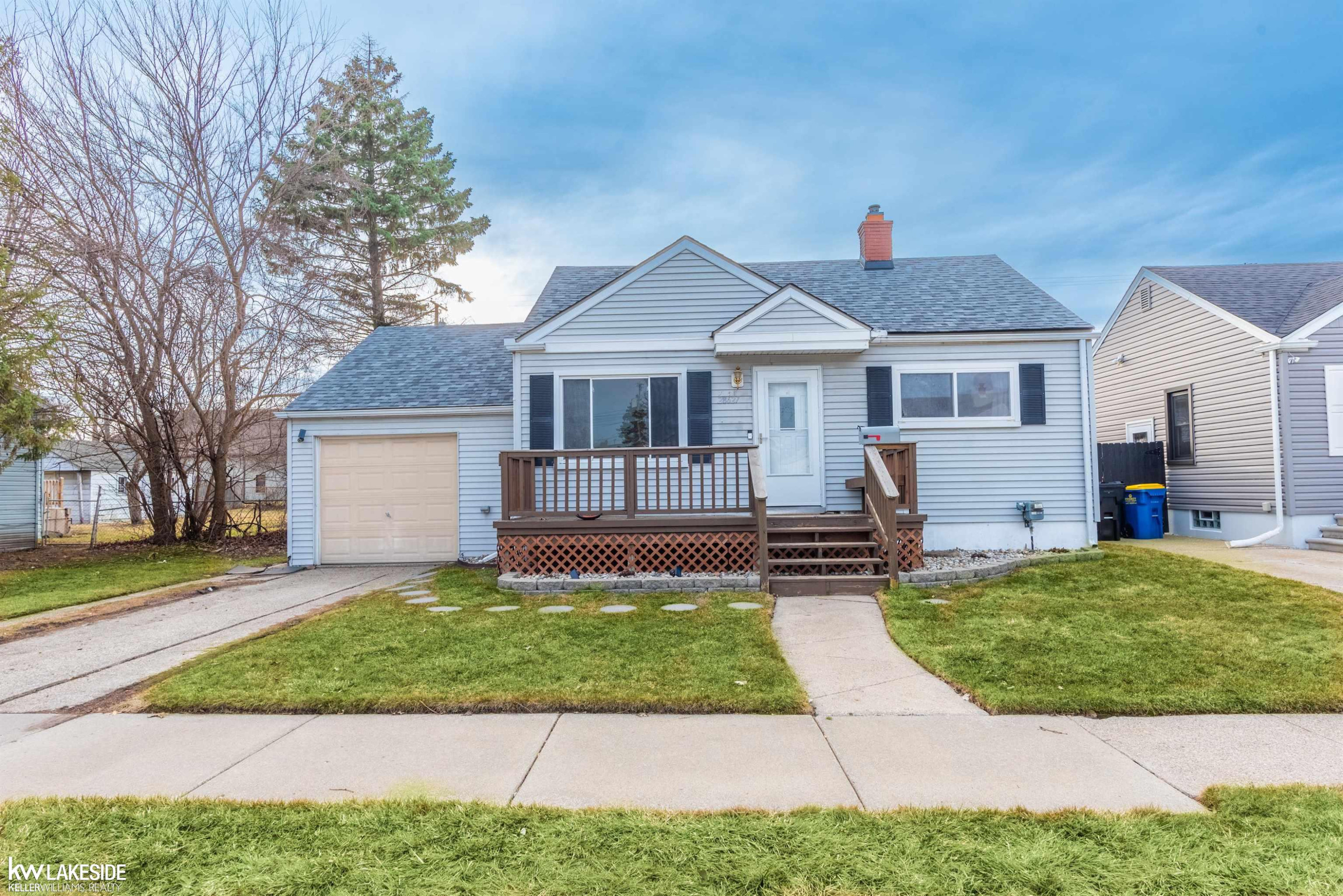 28627 Maple Street, Roseville, MI 48066 — front exterior